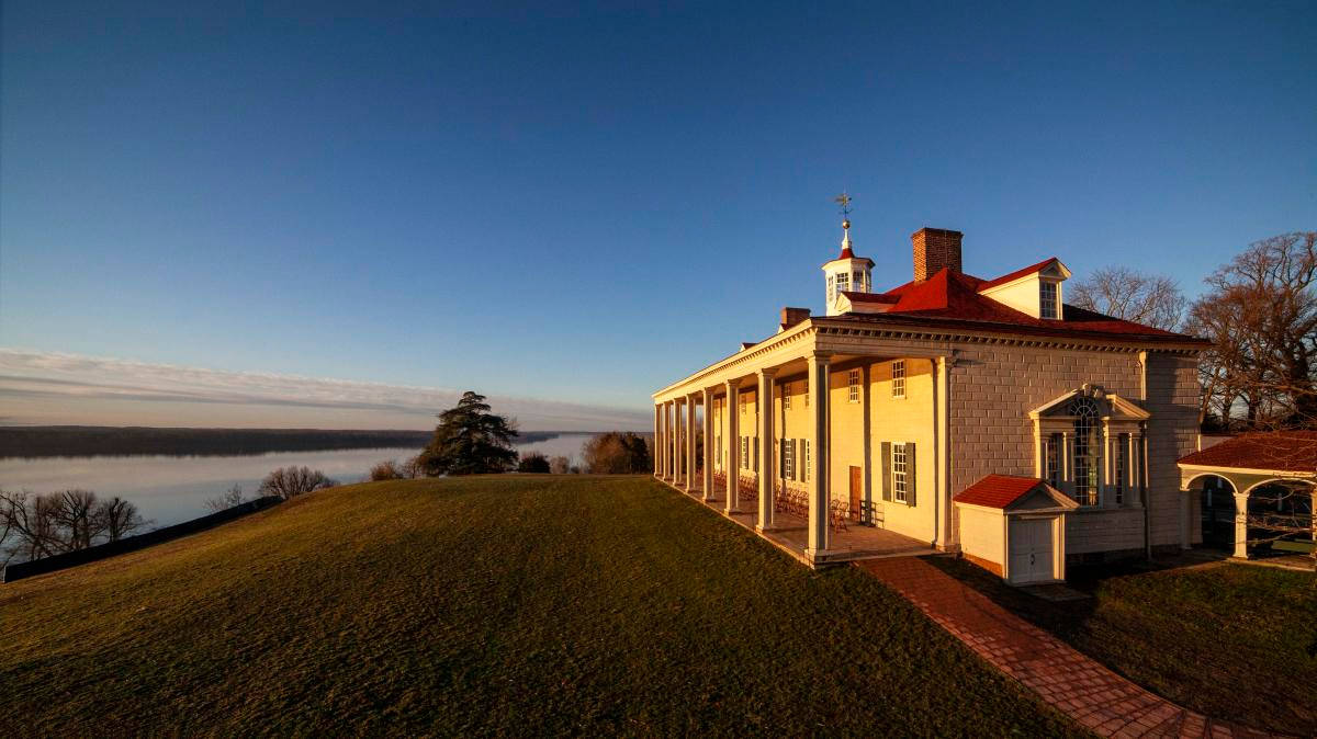 Mount Vernon River View