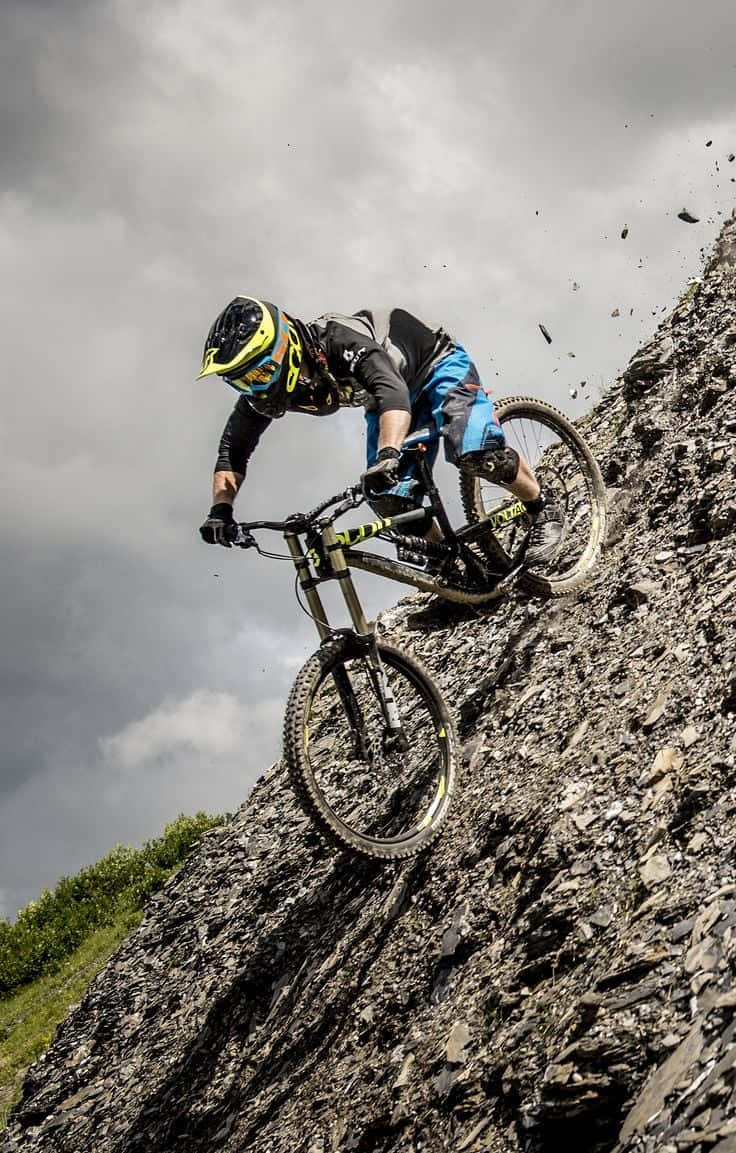 Mountain Bike Iphone Rider Going Down Hill Background