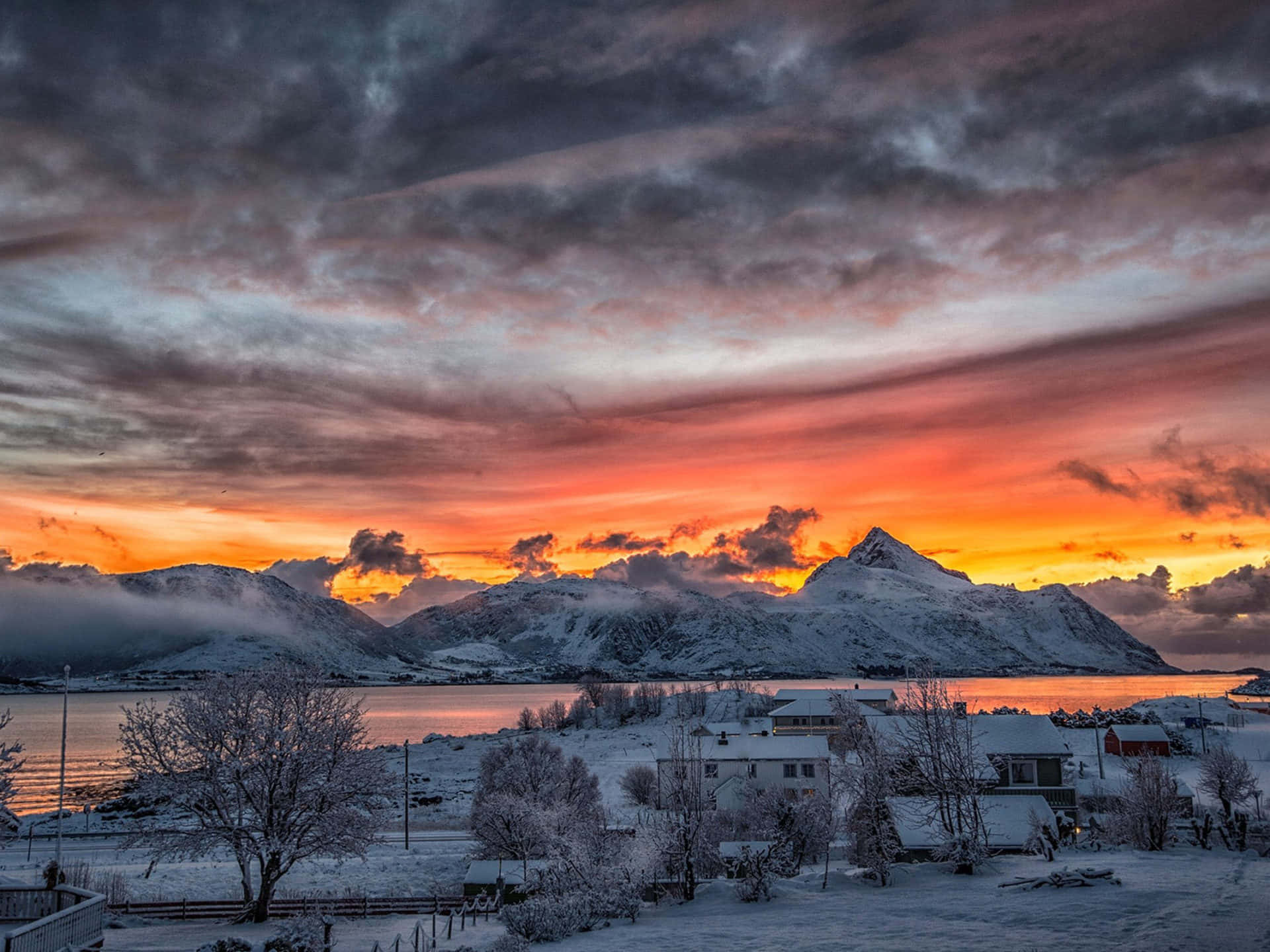 Mountain Lake At Dusk Winter Scenery Desktop