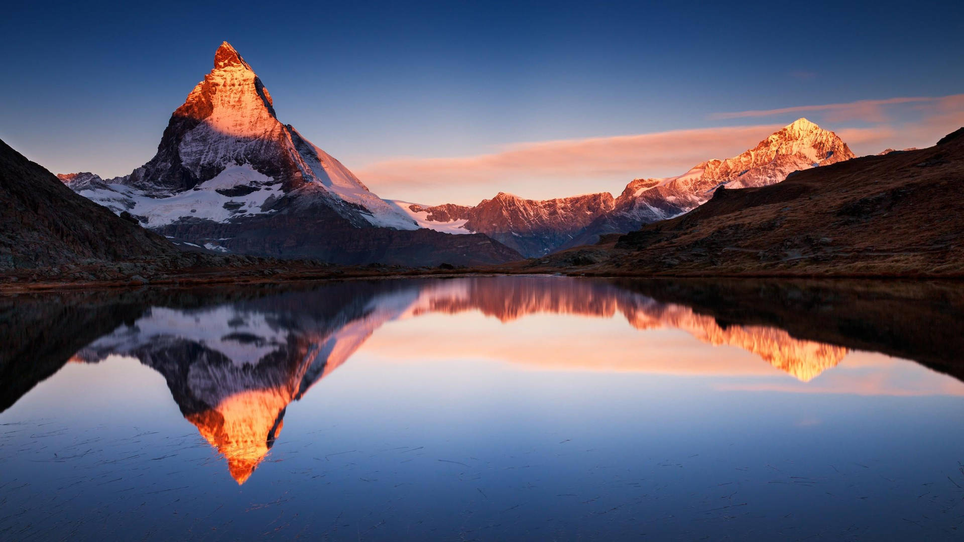 Mountain Reflection Macos Background