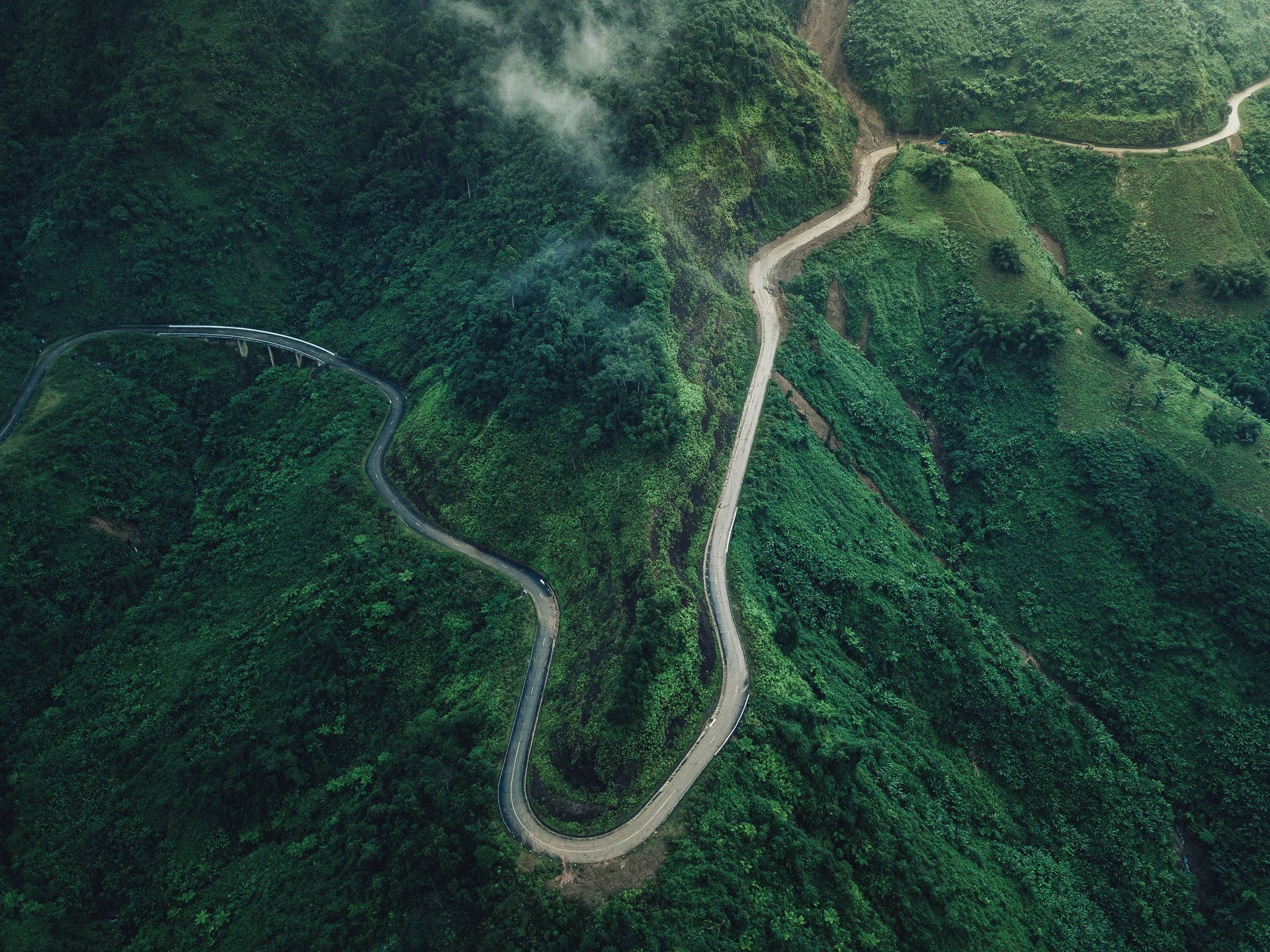 Mountain Road Hd Landscape Desktop Background