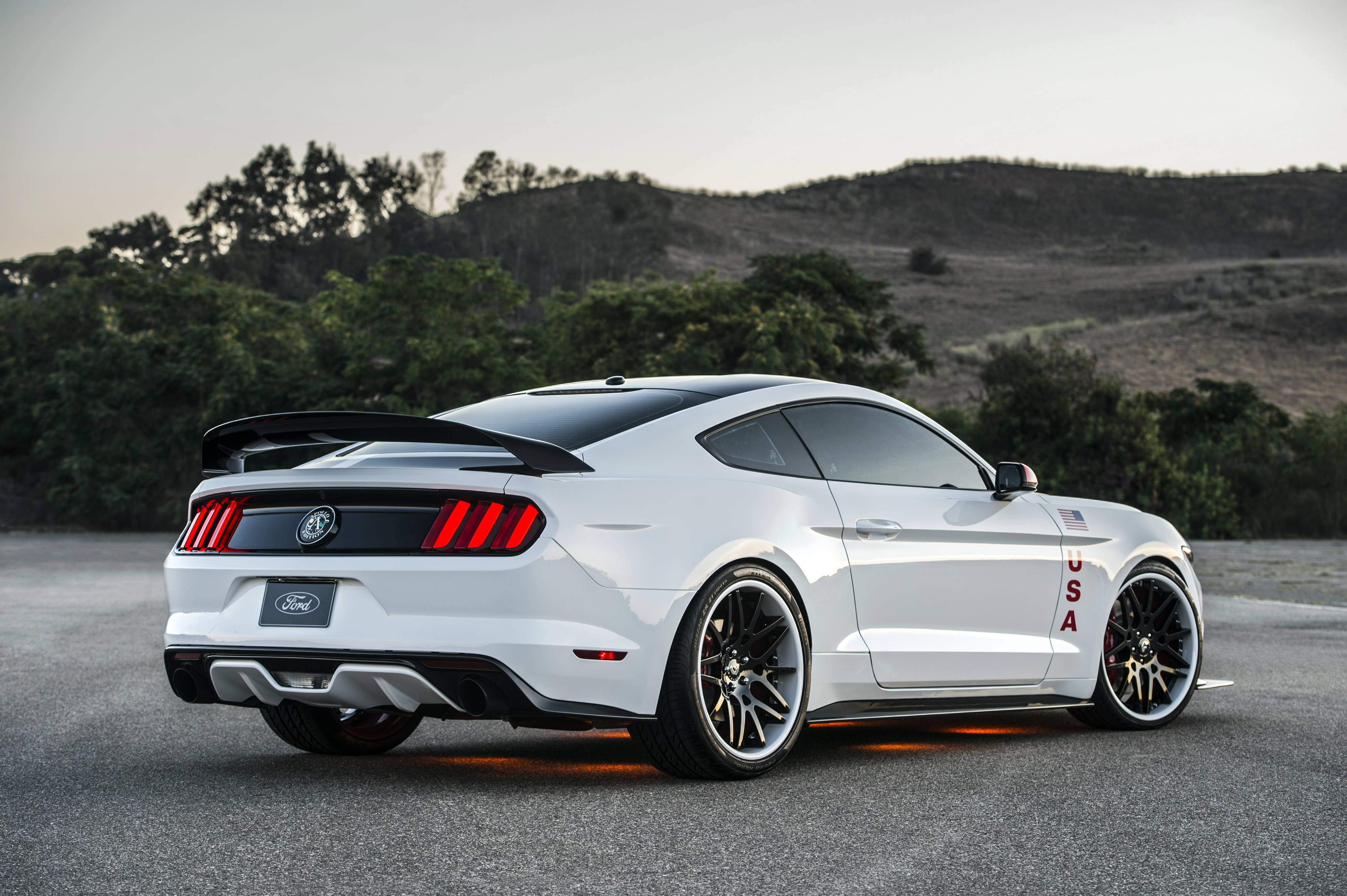 Mountains And Ford Mustang Hd Background