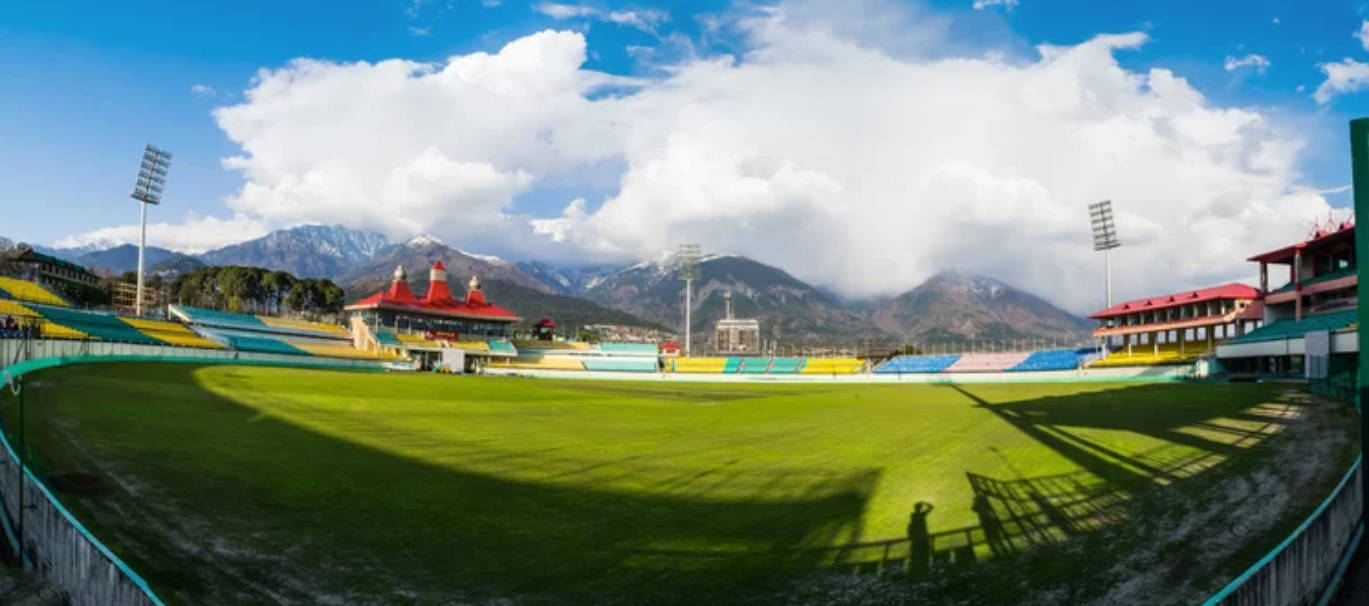 Mountains Cricket Ground Background