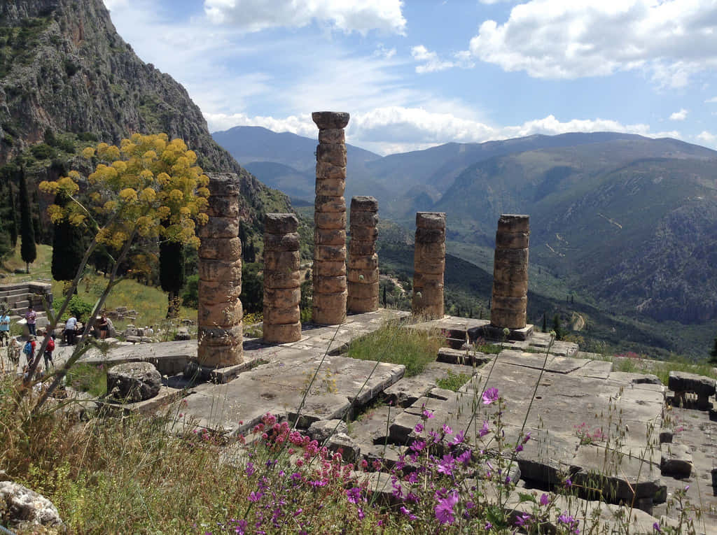 Mountains In Temple Of Apollo Background