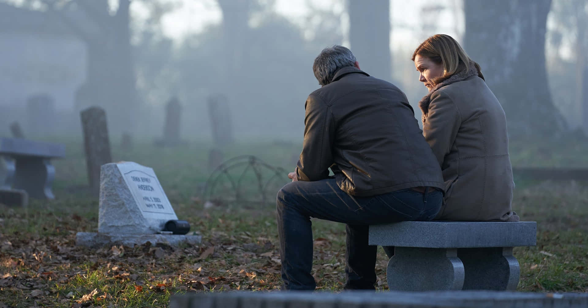 Mourningat Gravesite Background