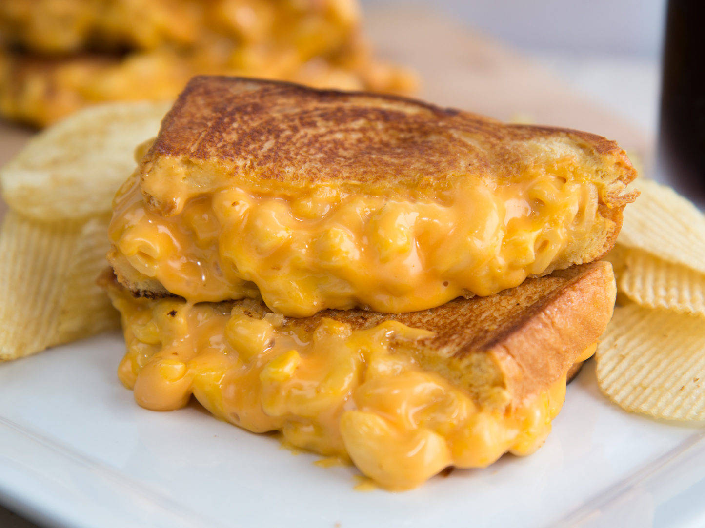 Mouthwatering Grilled Mac And Cheese