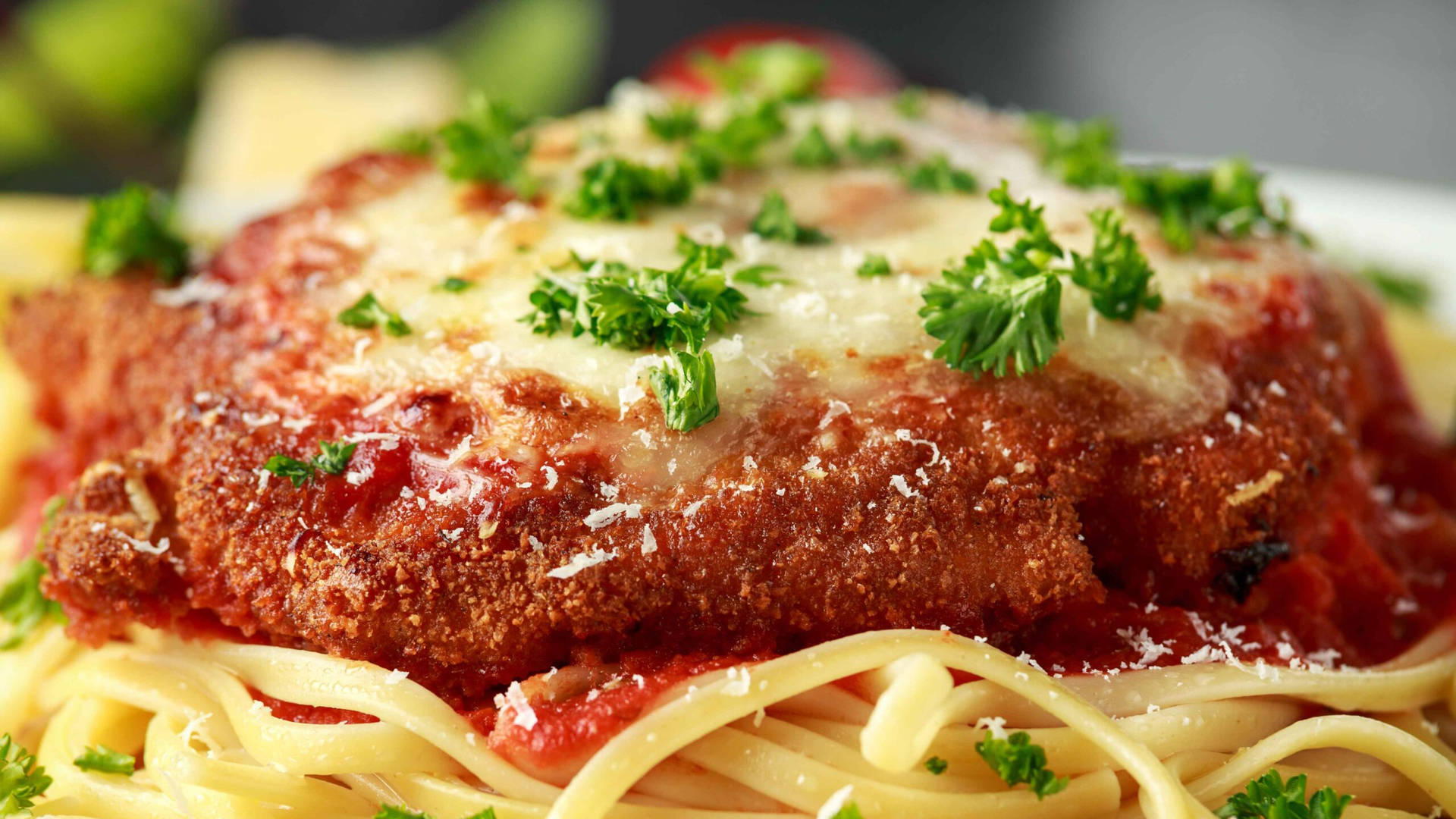 Mozzarella Cheese Veal Parmigiana Linguine Pasta