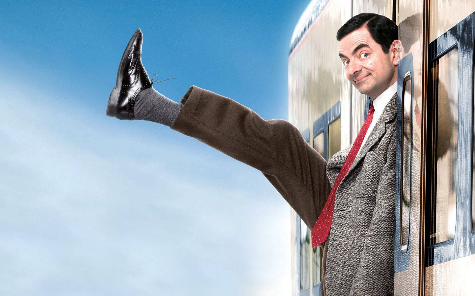 Mr. Bean Holiday Getting Off Train