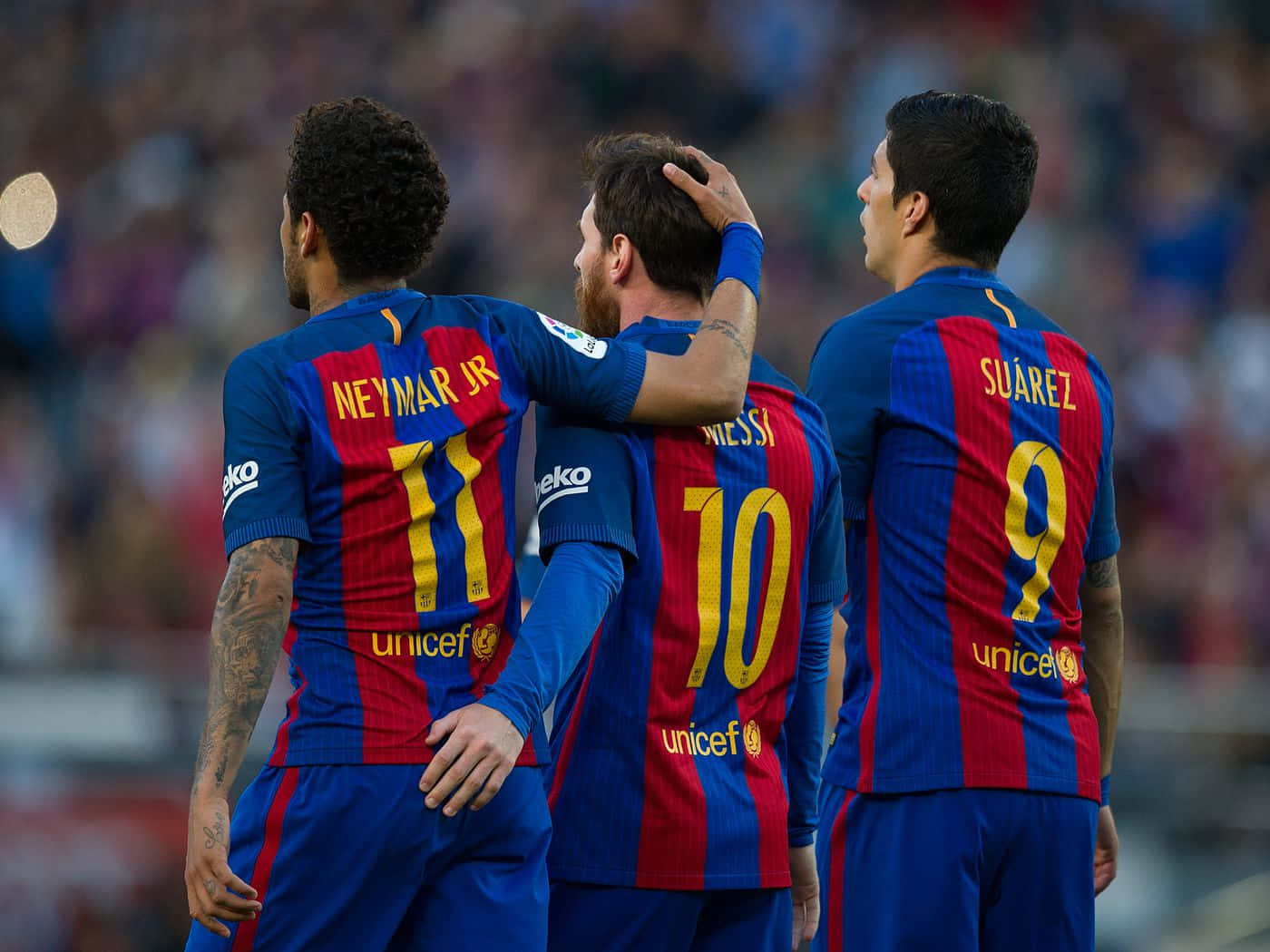 Msn Trio With Neymar Patting Messi