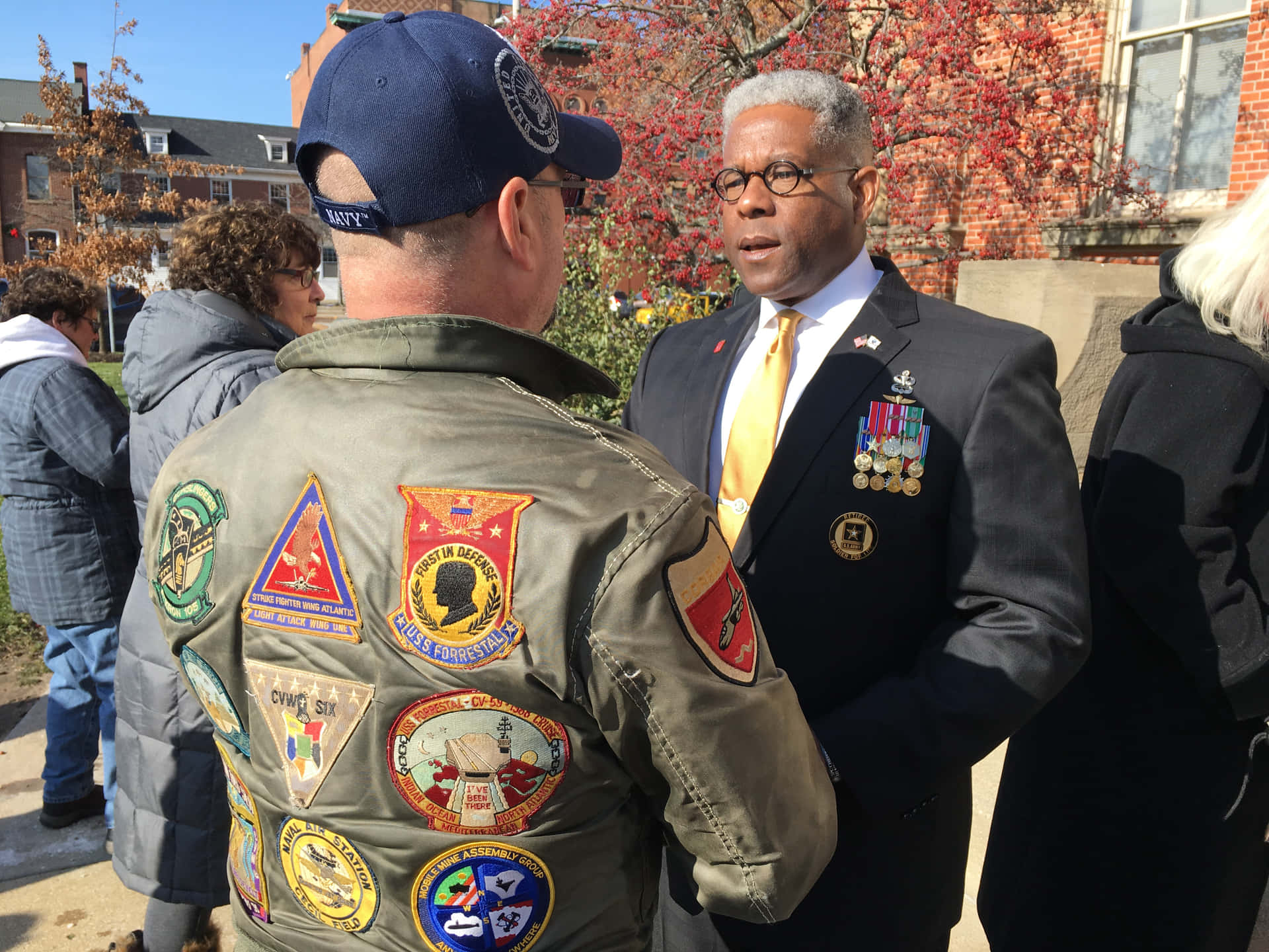 Multi-awarded Officer Allen West Background