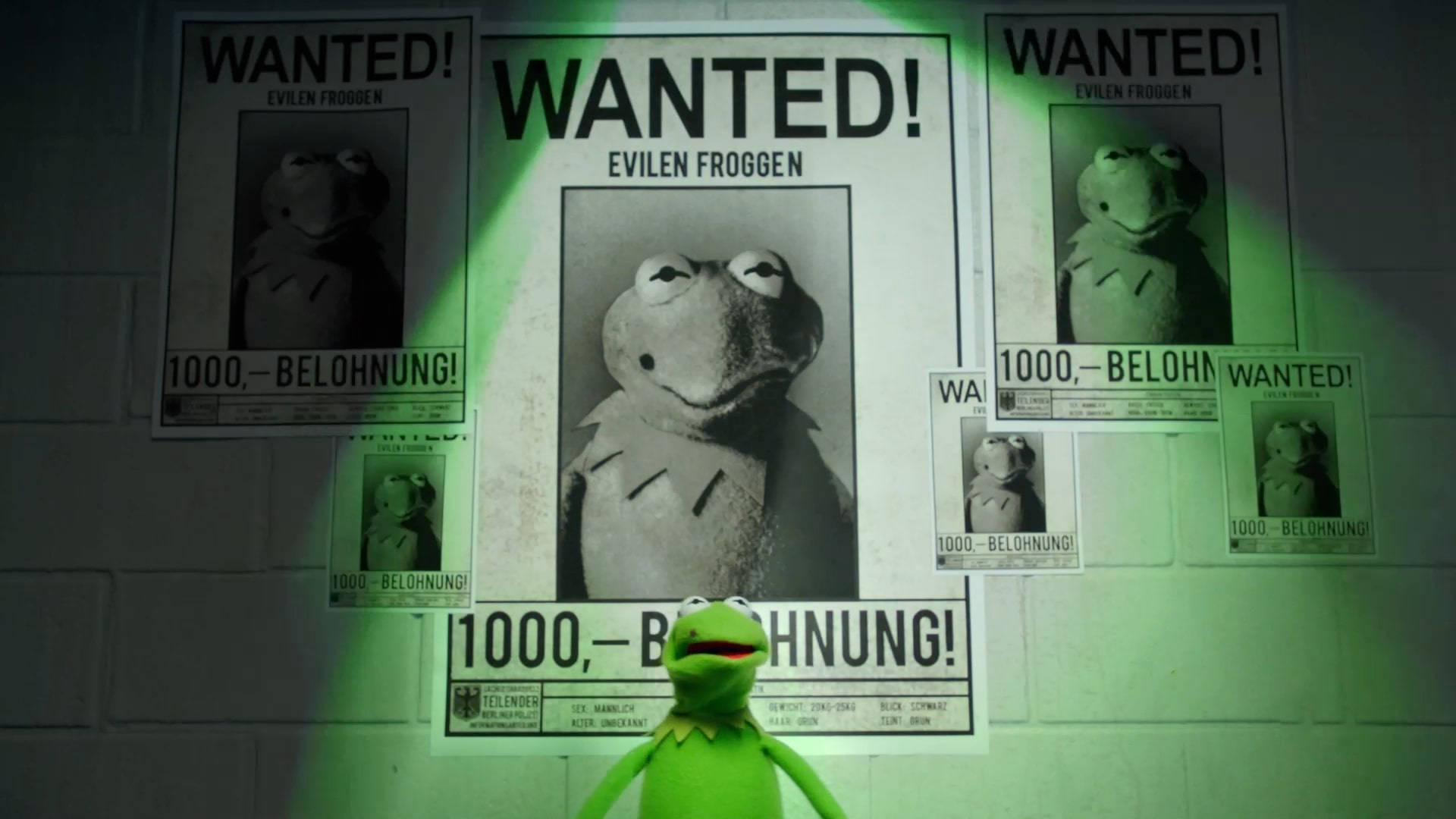 Muppets Most Wanted Green Spotlight Background