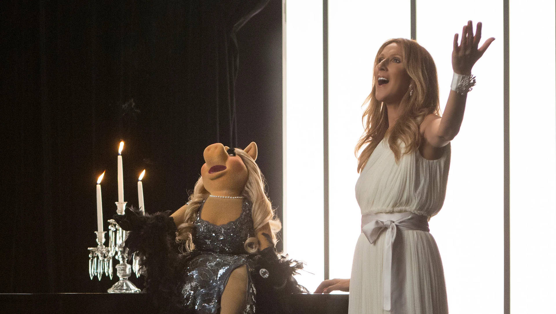 Muppets Most Wanted Singing With Celine Dion Background