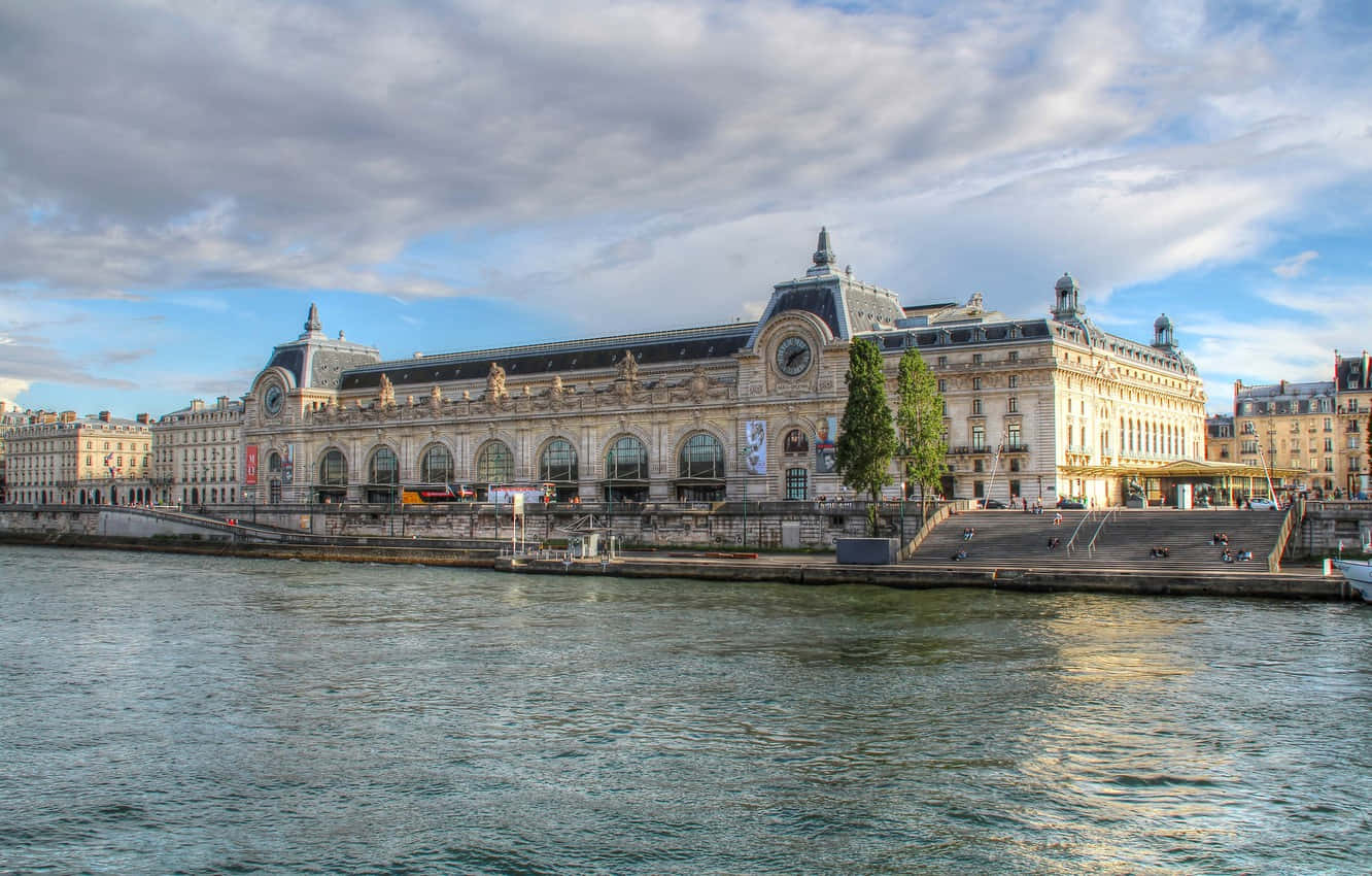 Musée Dorsay Panoramic View Background