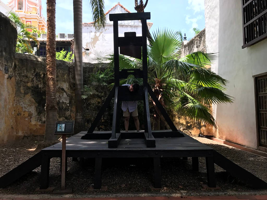 Museum Of Cartagena De Indias Guillotine Background