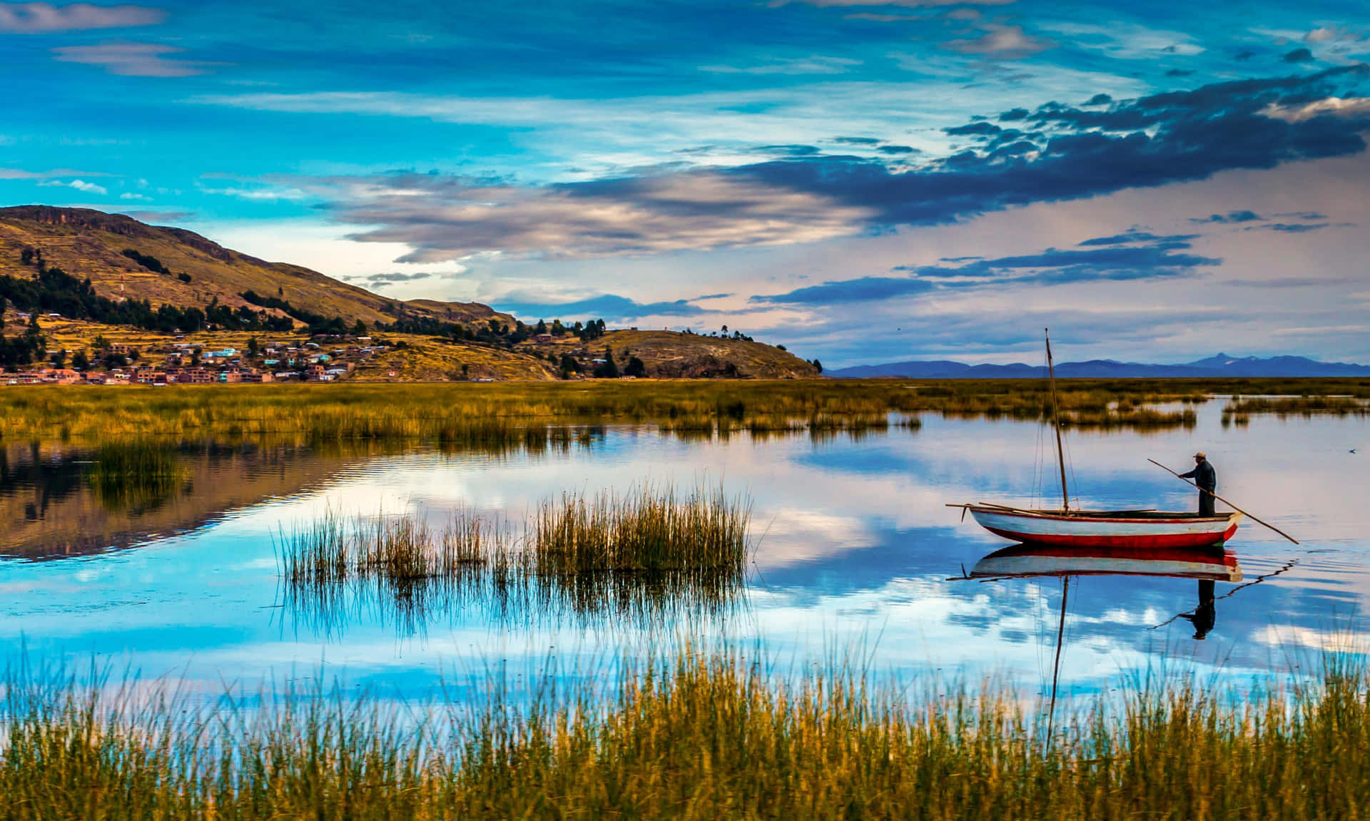 Mystic Sunrise Over Lake Titicaca, The World's Highest Navigable Lake Background