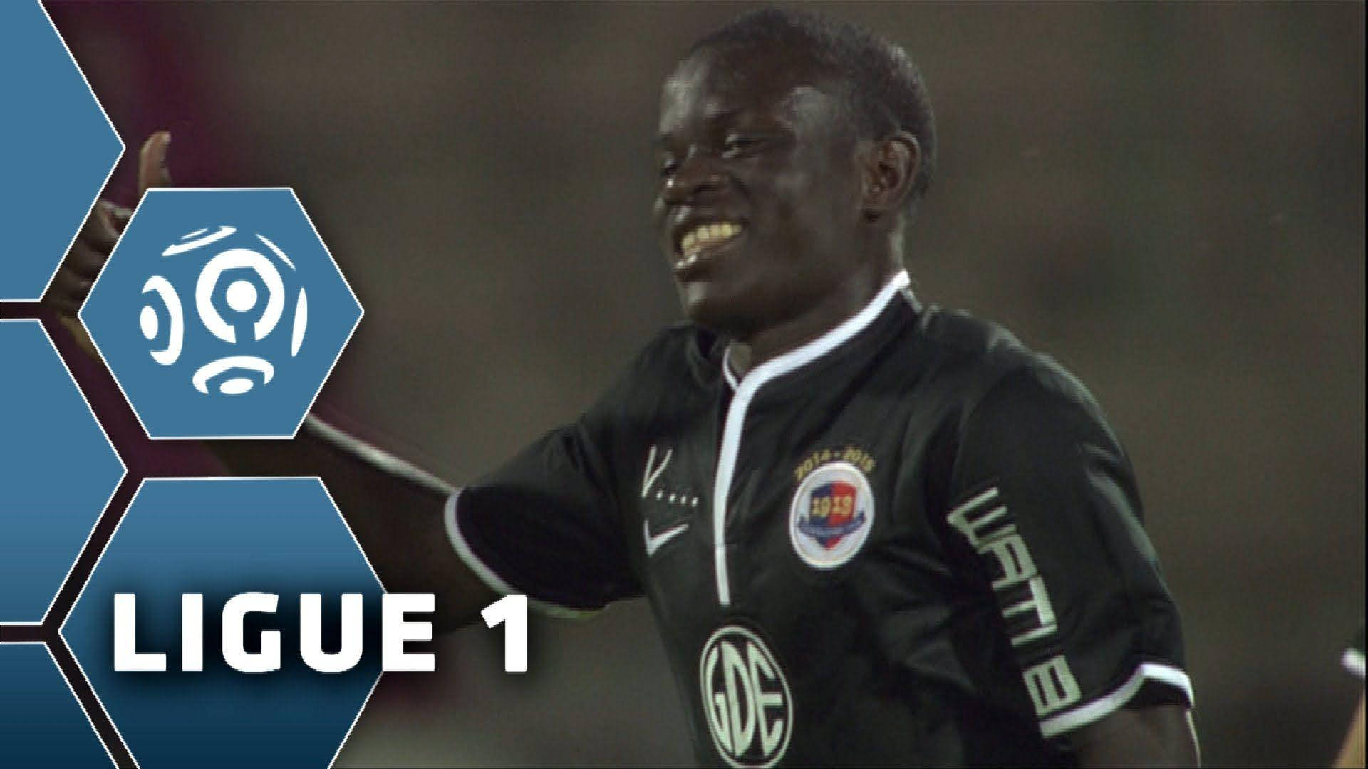 N'golo Kante In Ligue 1 Background