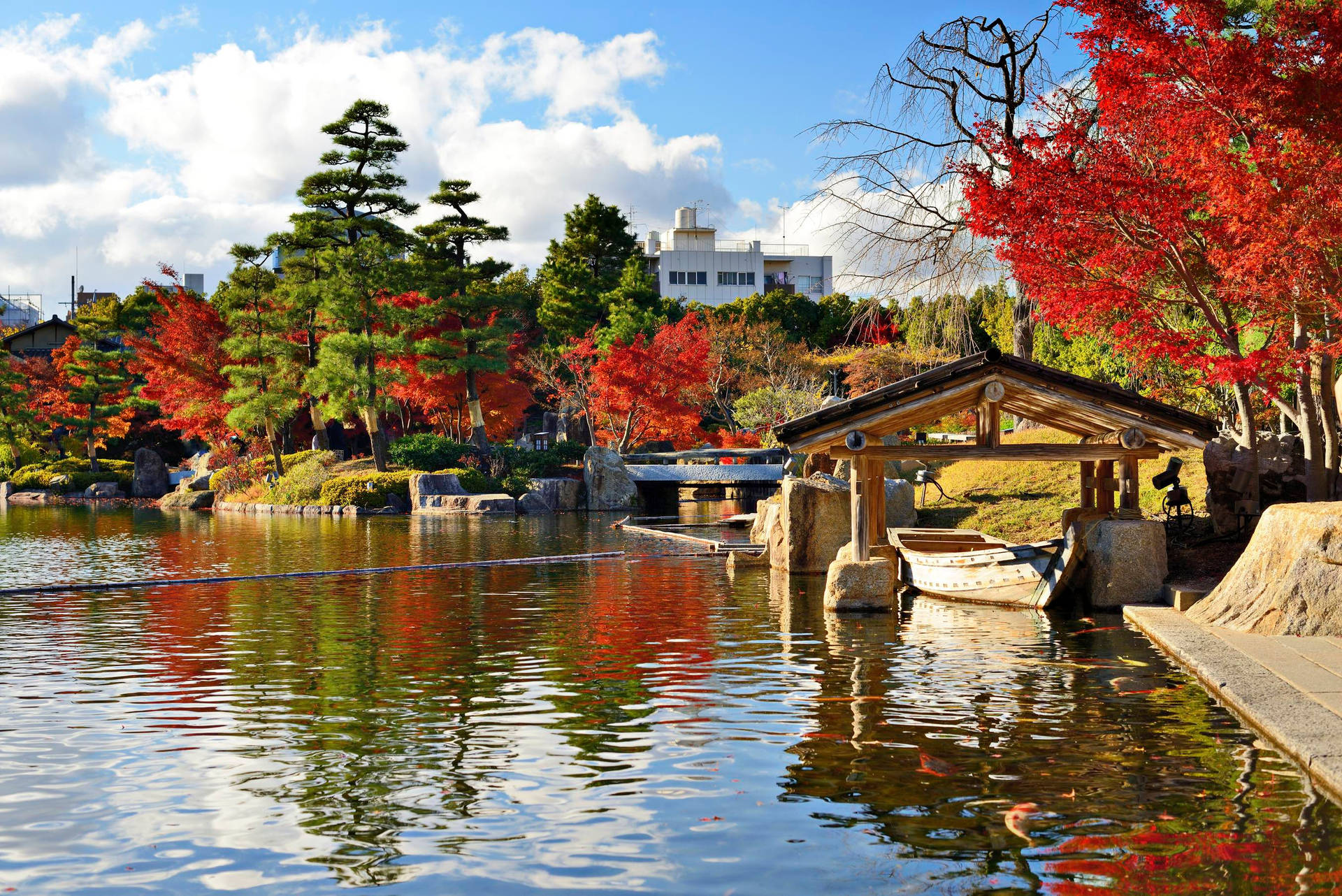 Nagoya Tokugawa Ryusen Lake Background