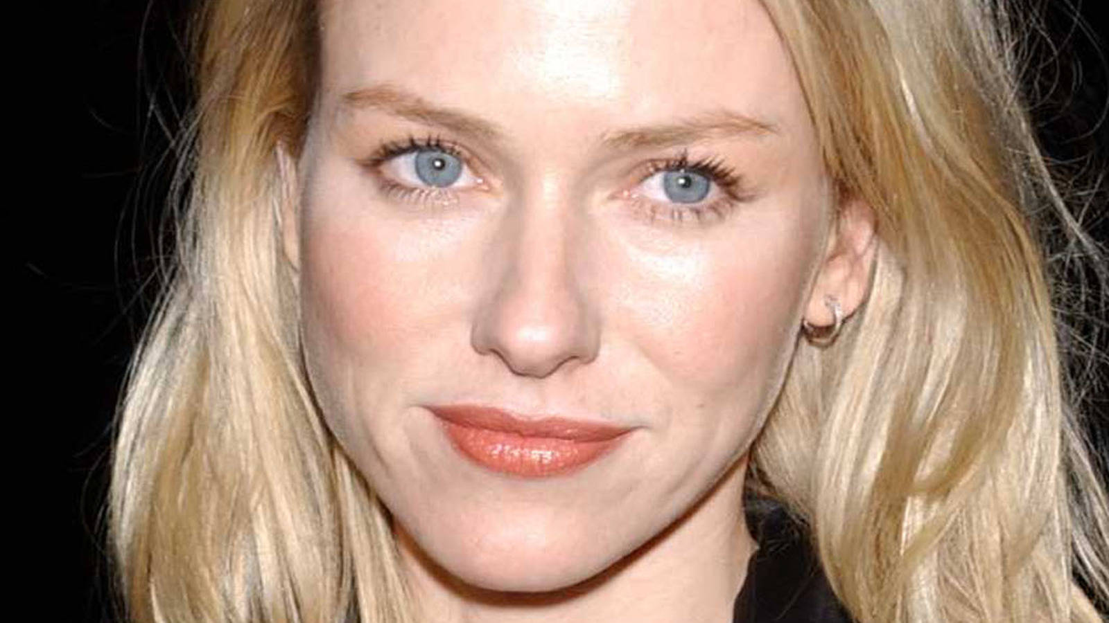 Naomi Watts British Actress Flash