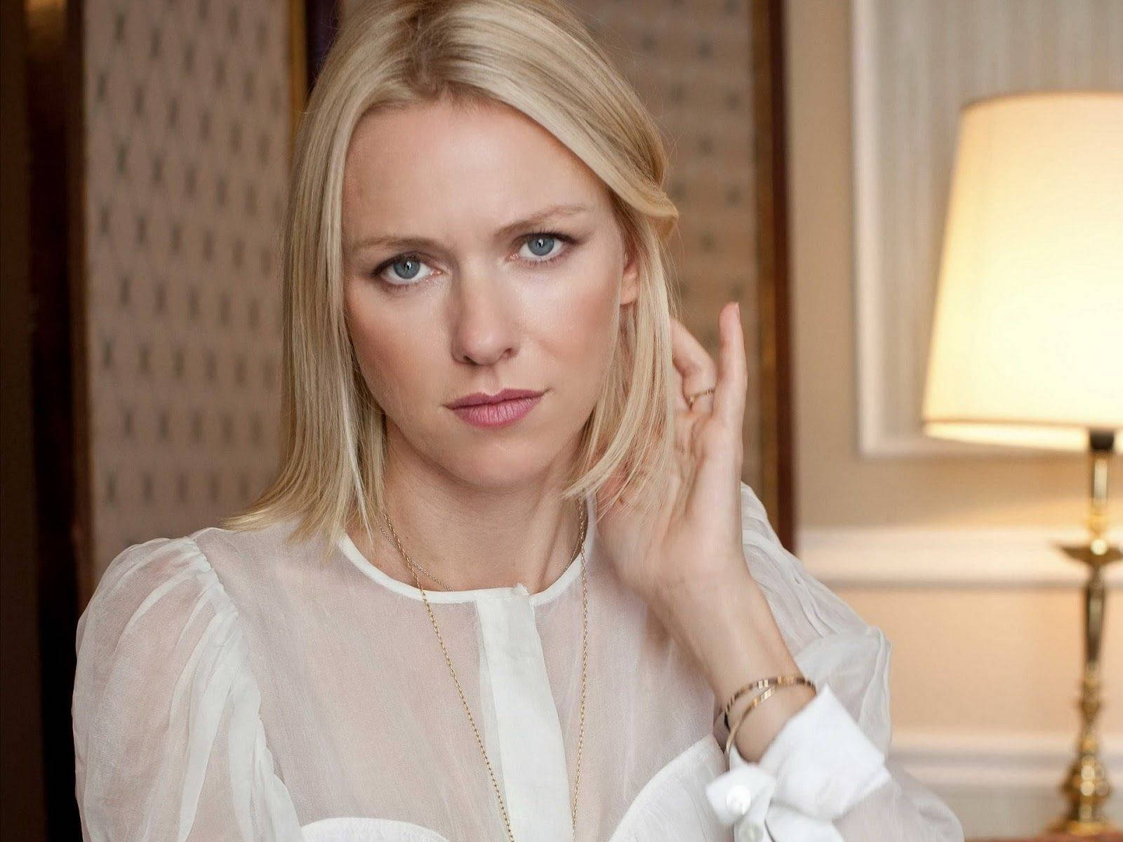 Naomi Watts British Actress Serious Background