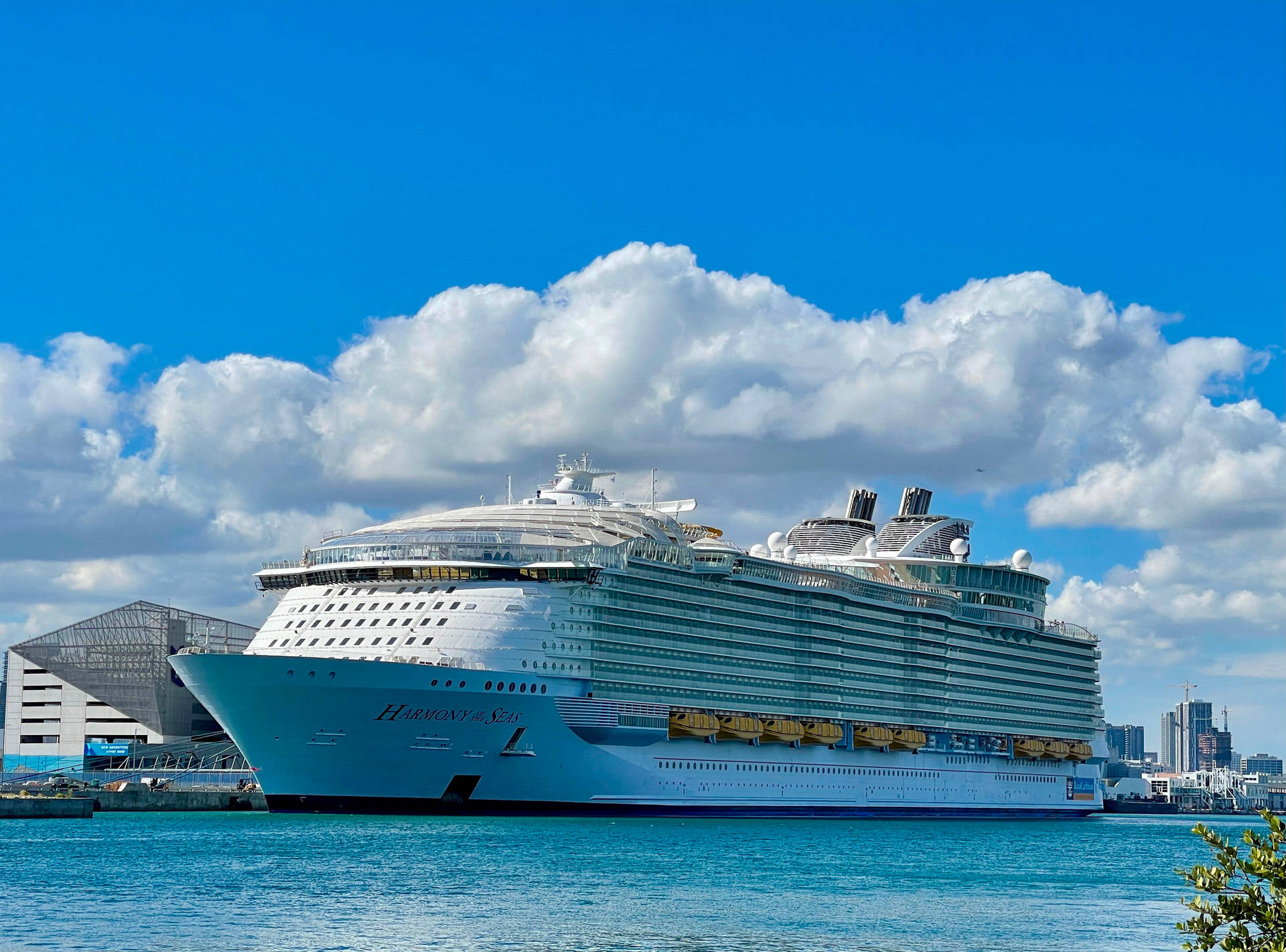 Nassau Bahamas Large White Cruise Ship Background