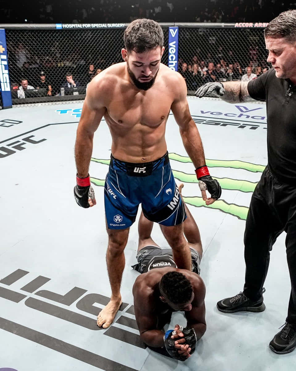 Nassourdine Imavov In Combat Mode