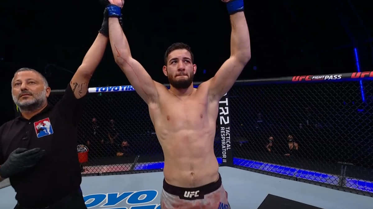 Nassourdine Imavov Winning Bout Background