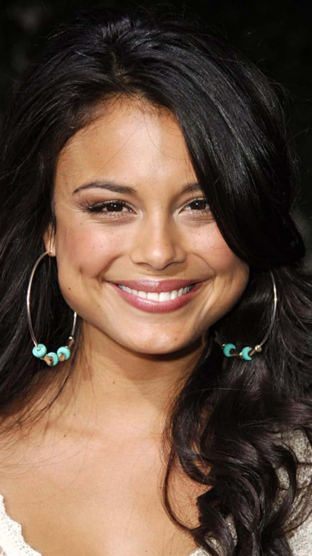 Nathalie Kelley Smiling Portrait Background