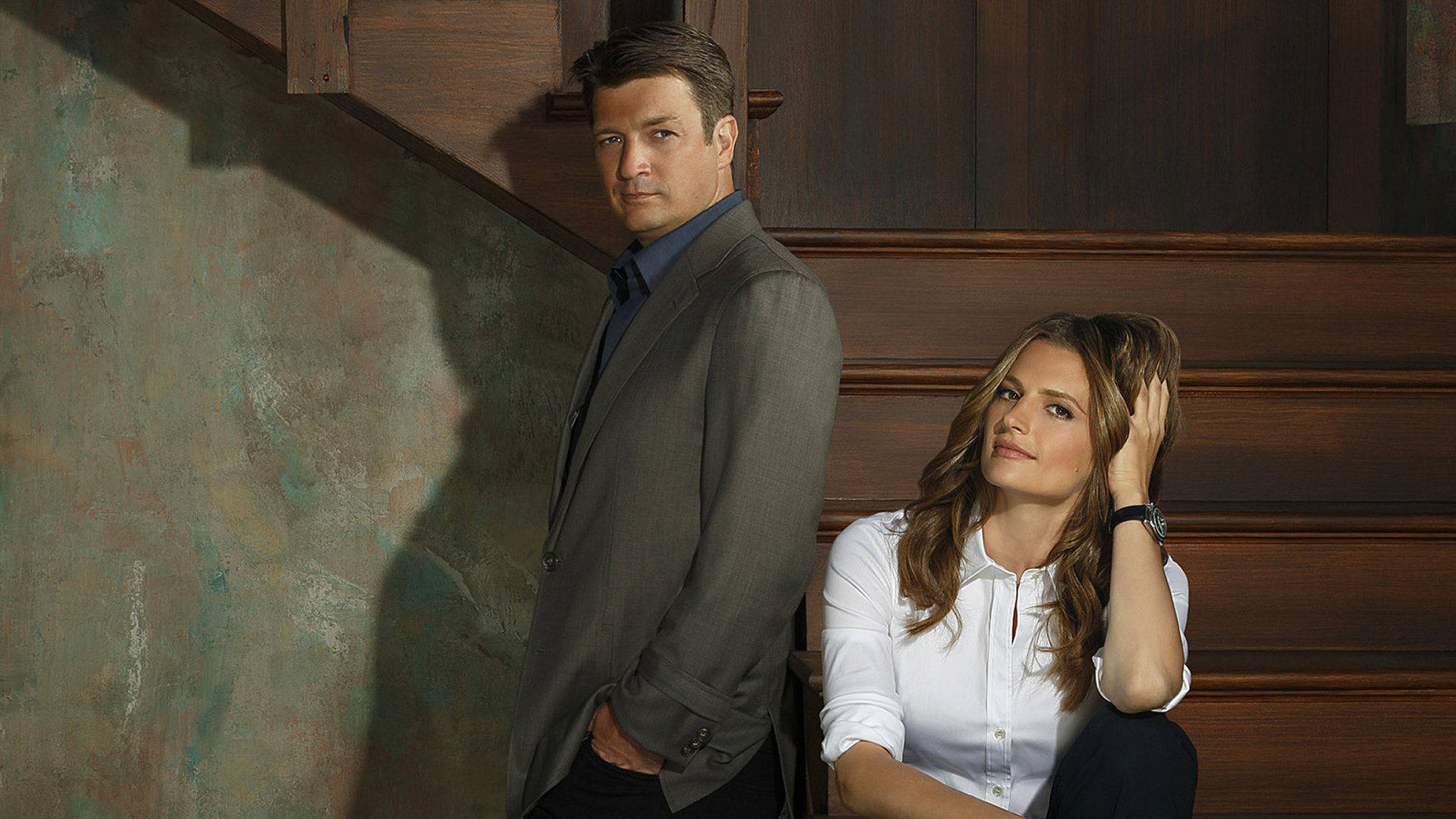 Nathan Fillion Stana Katic Stairs Background
