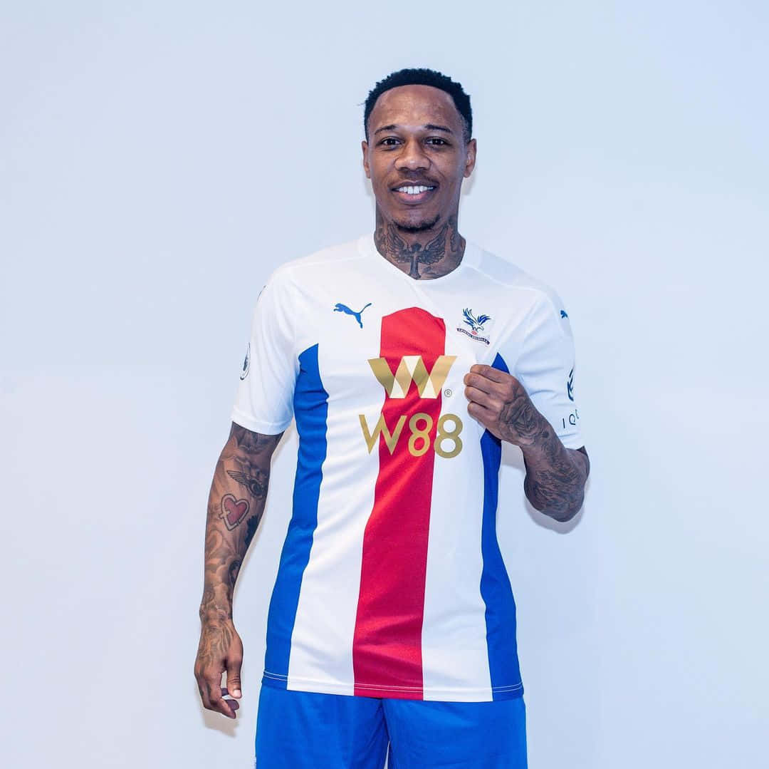 Nathaniel Clyne For Cystal Palace Fc Background