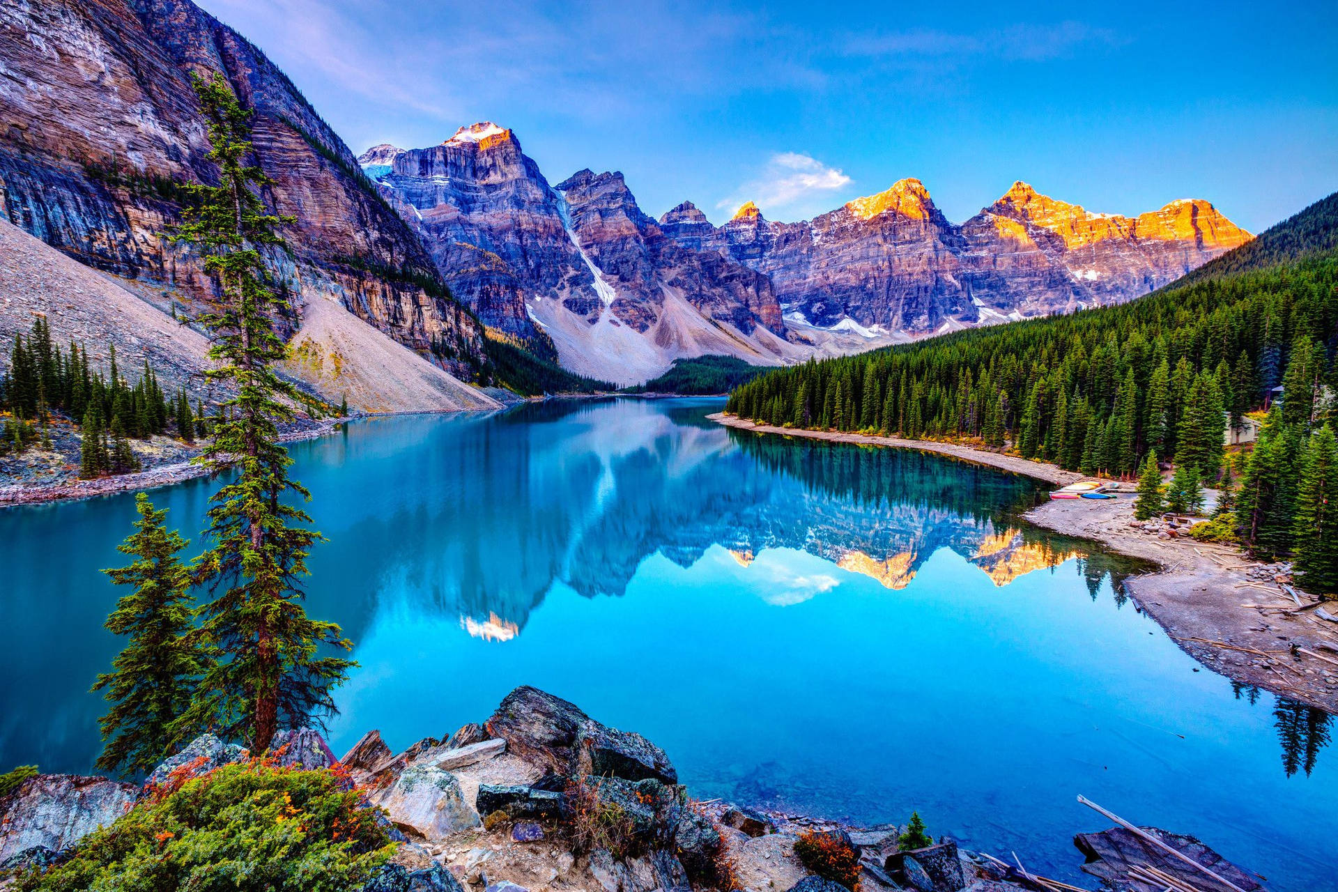 Nature Computer Moraine Lake