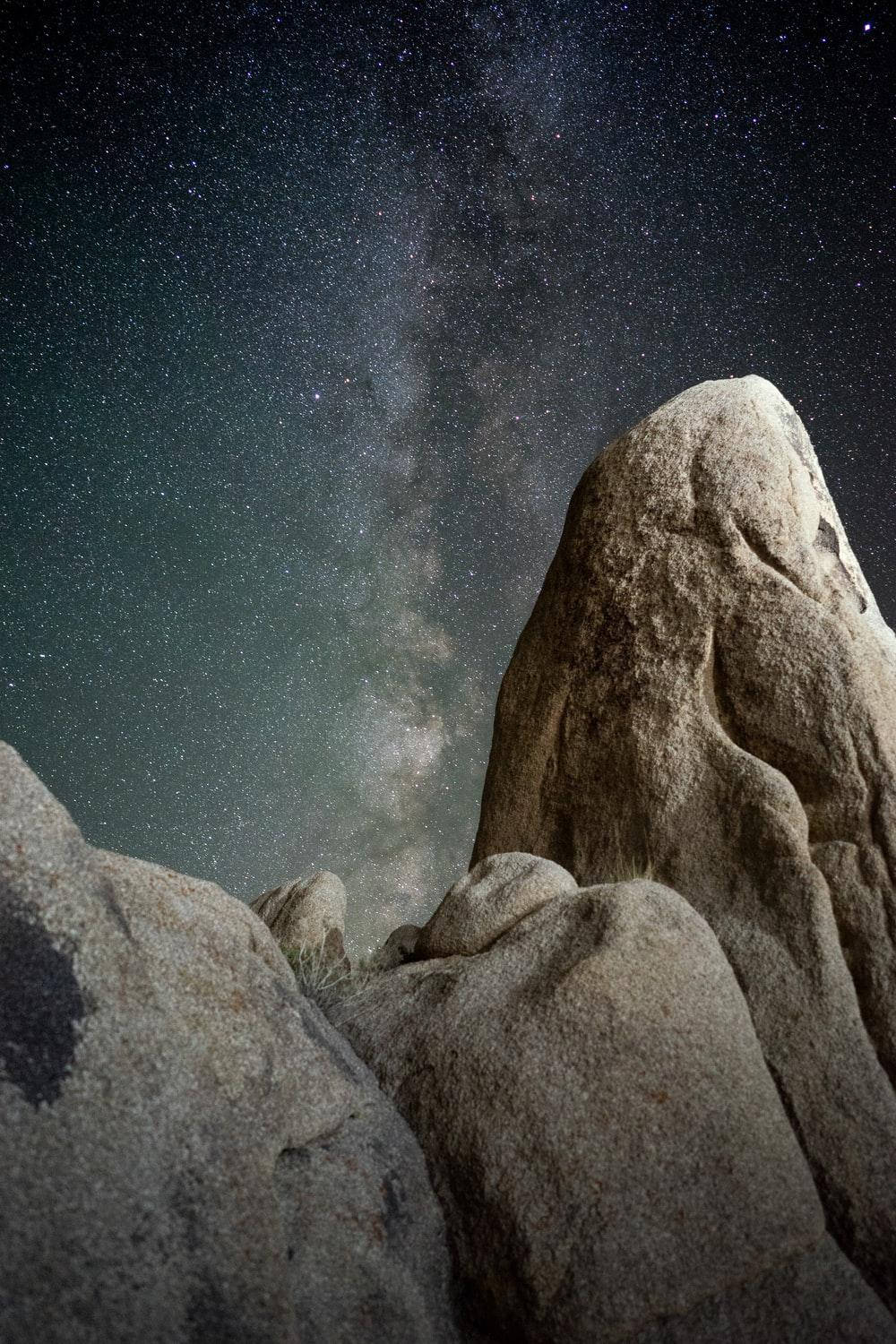 Nature Phone Rocks Milky Way Background
