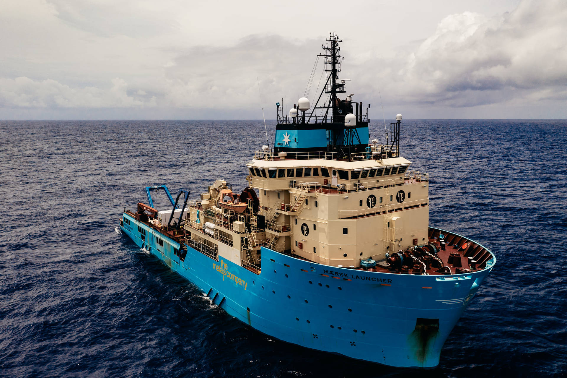 Nauru Launcher Sailing On Sea Background