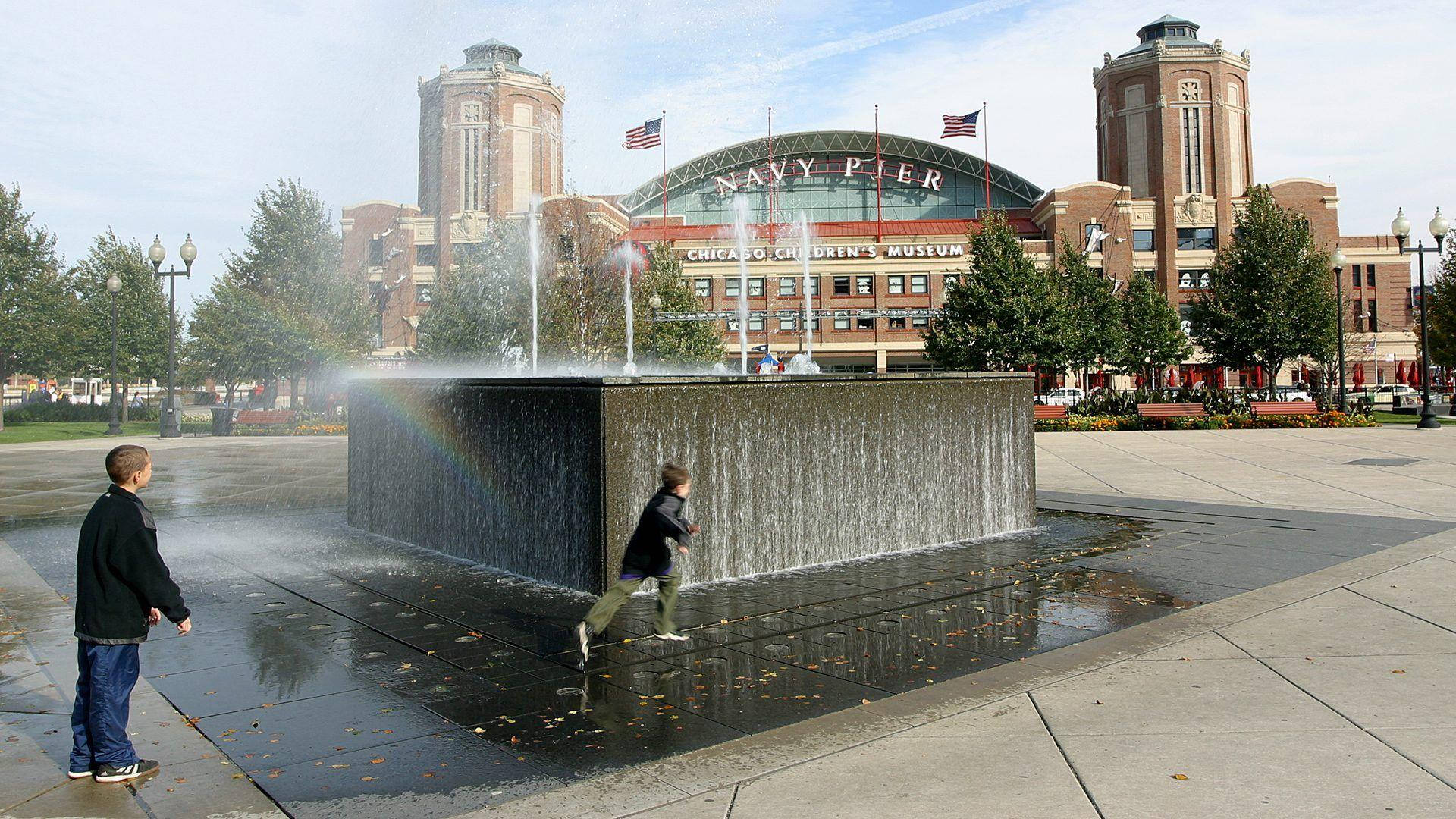 Navy Pier Kids Playing Fountain