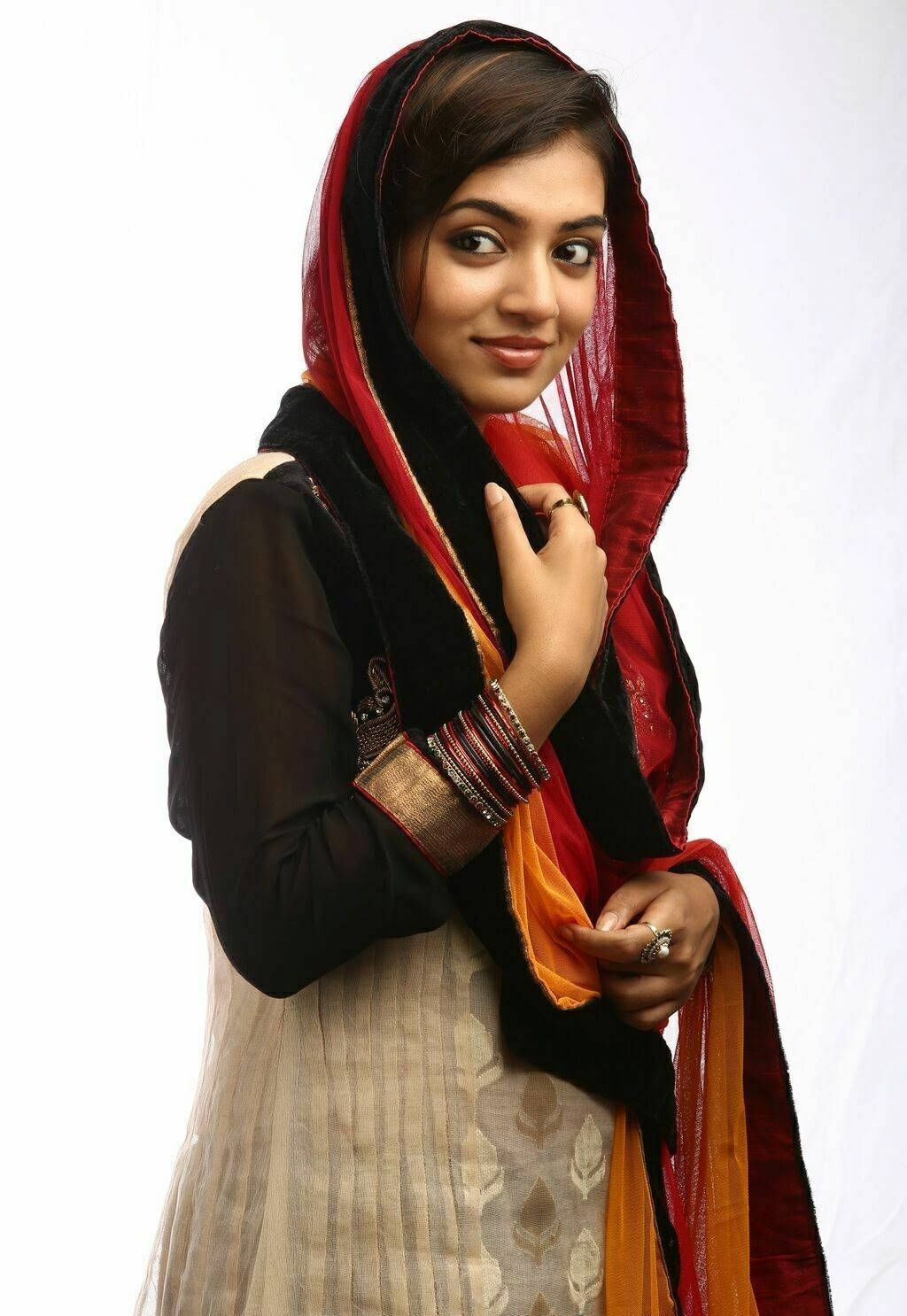 Nazriya Nazim In Red Shawl Background