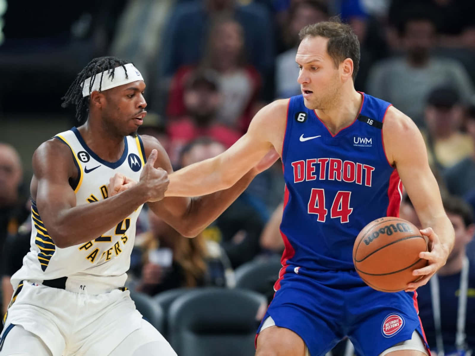Nba Bojan Bogdanovic Against Buddy Hield Background