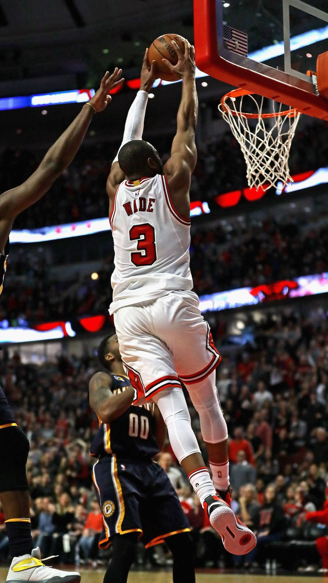 Nba Finals Miami Heat Dwyane Wade Dunk Background