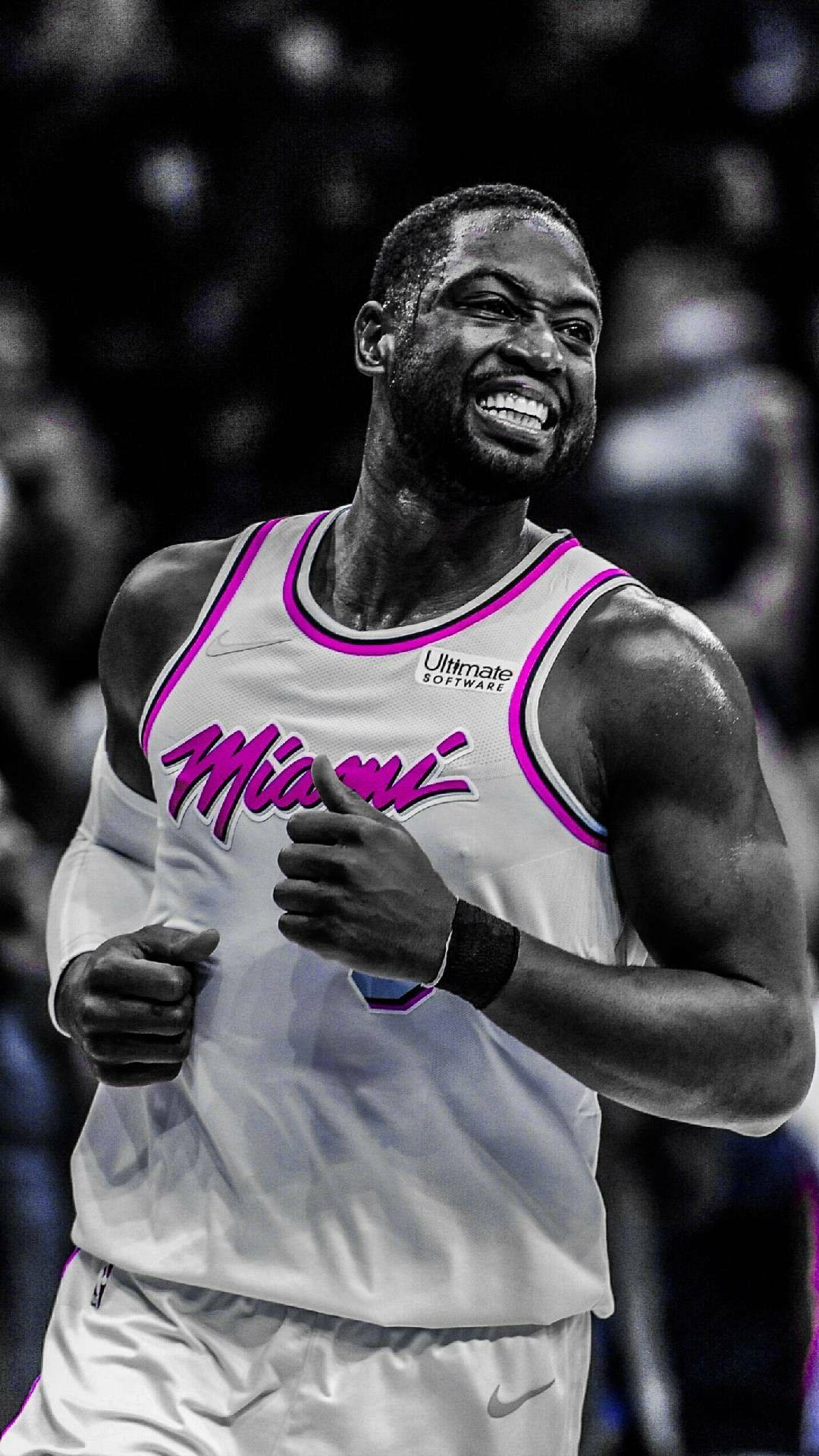 Nba Miami Heat Dwyane Wade Grin Background