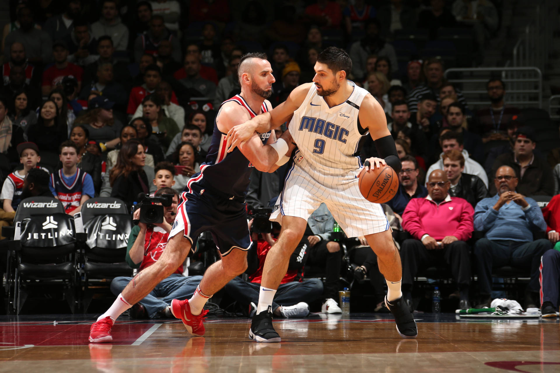 Nba Player Nikola Vucevic Orlando Magic Defense