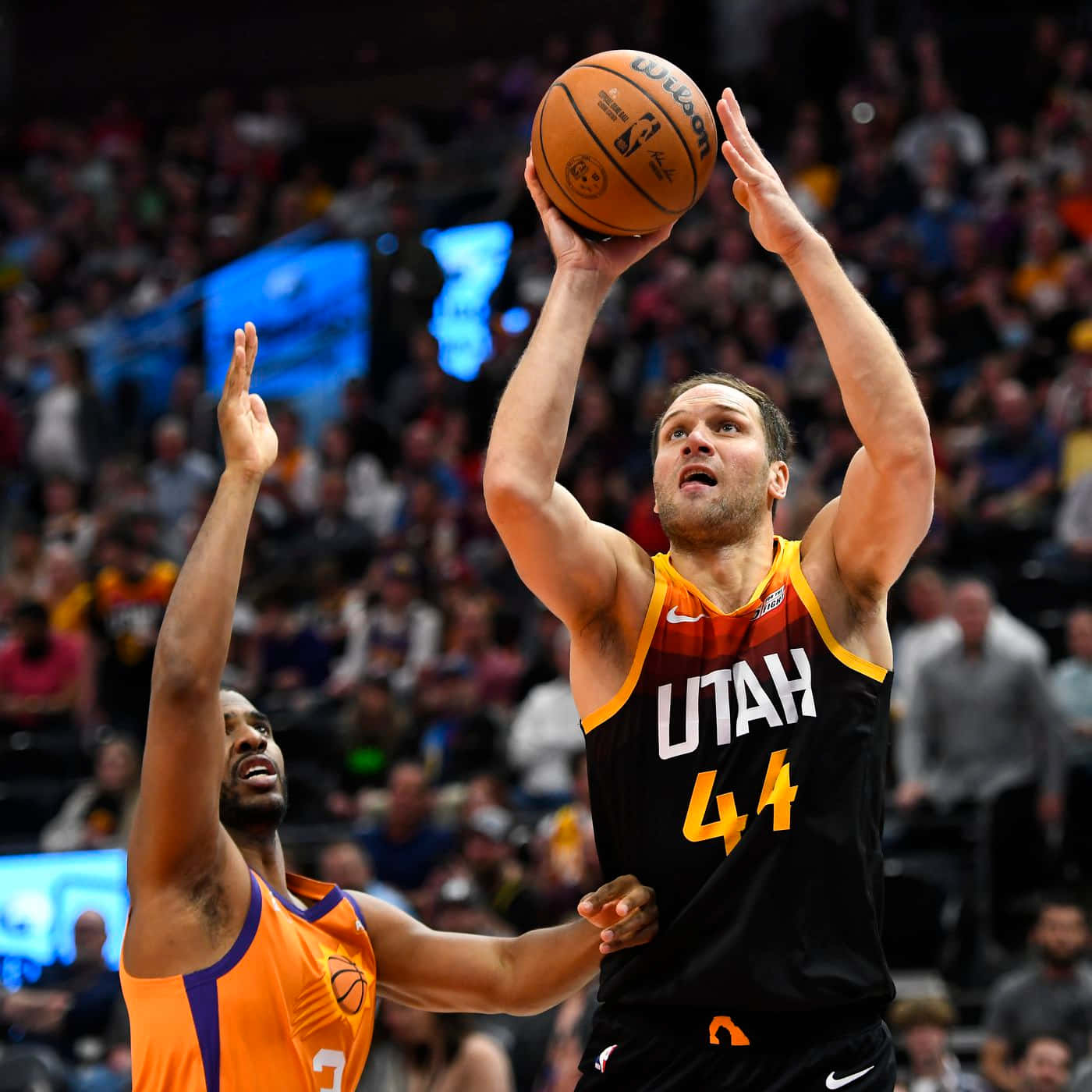 Nba Utah Jaz No. 44 Bojan Bogdanovic Background