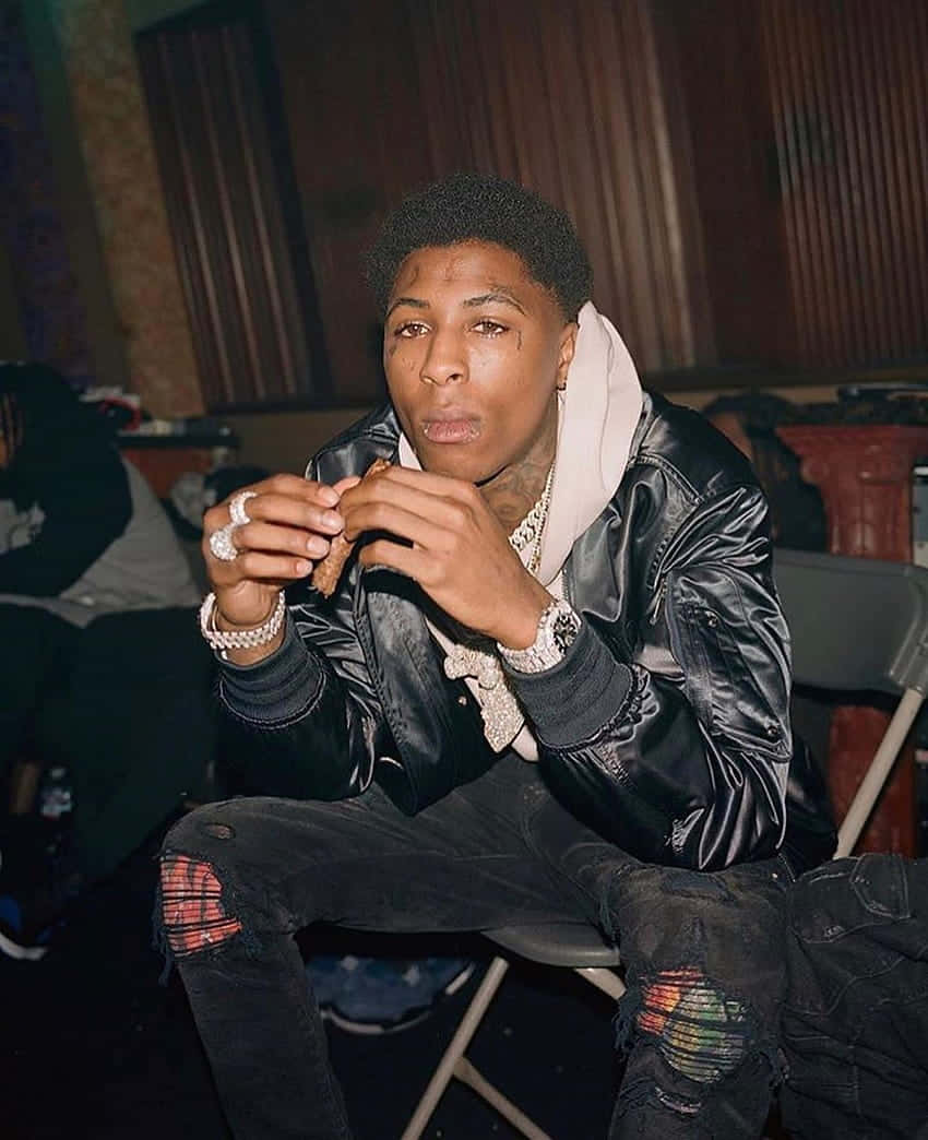Nba Youngboy Pfp Observing Background