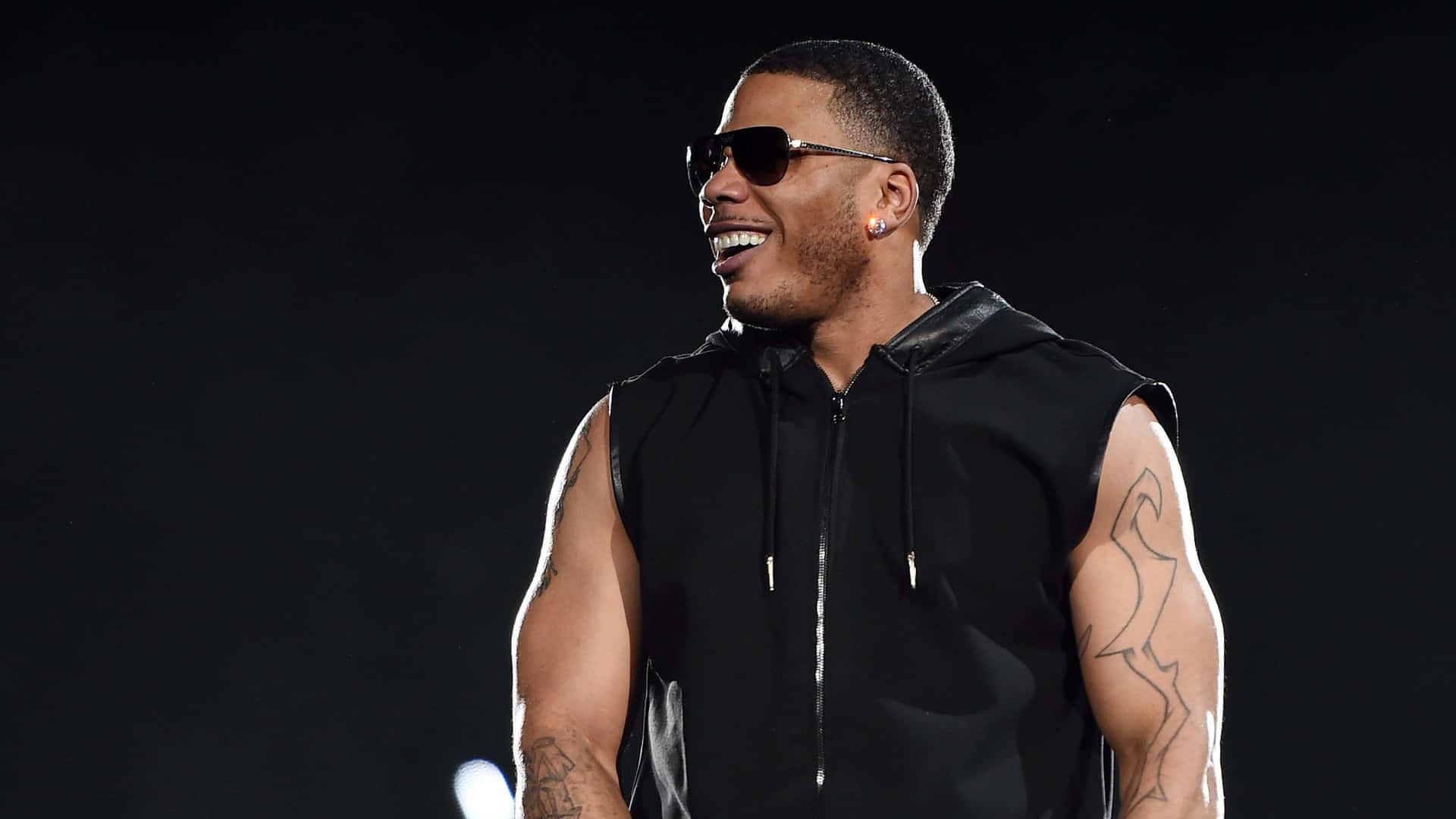 Nelly During Concert At Sangamon County Fair 2021 Background
