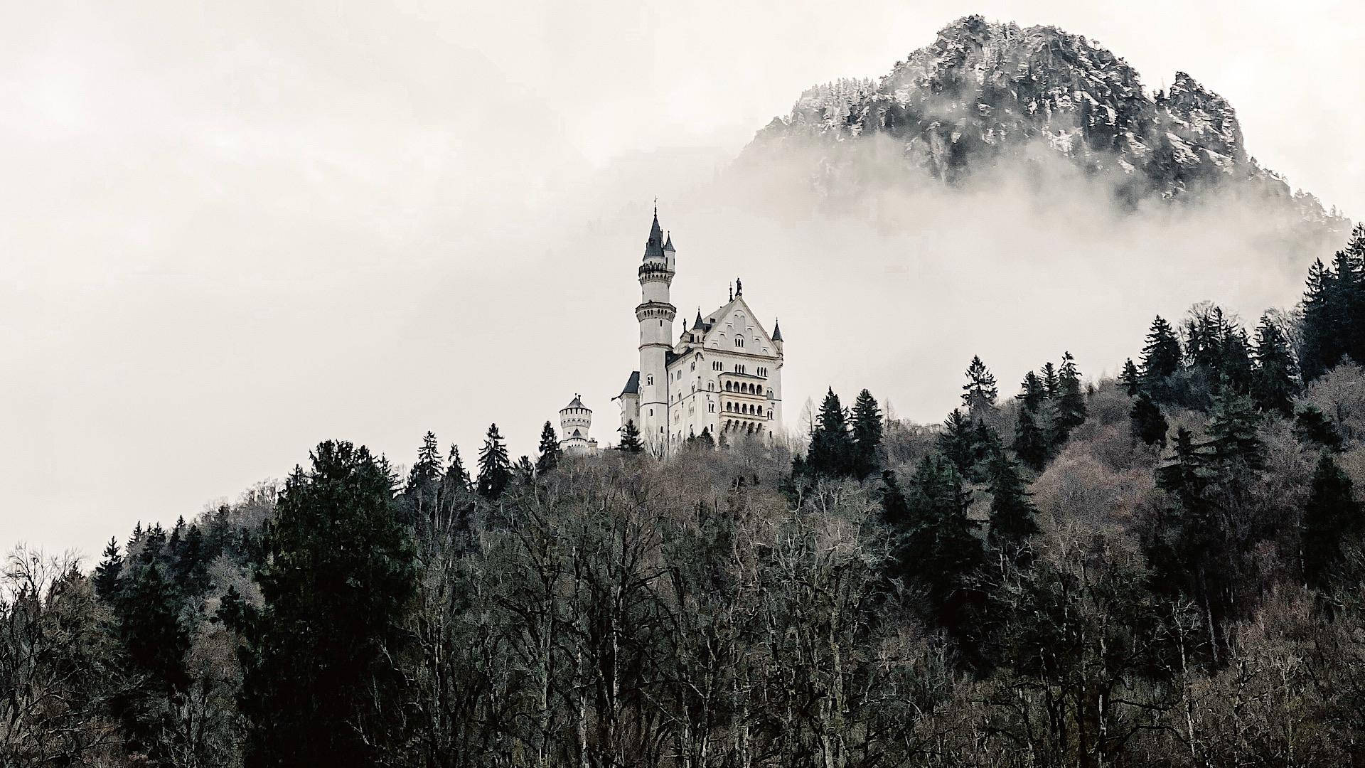 Neuschwanstein Castle Mountain Thick Fog Background