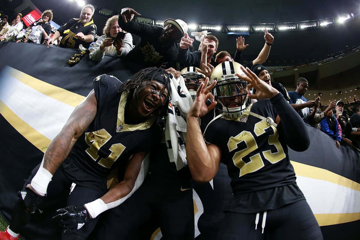 New Orleans Saints Running Back Alvin Kamara Leads The League In Touchdowns Background