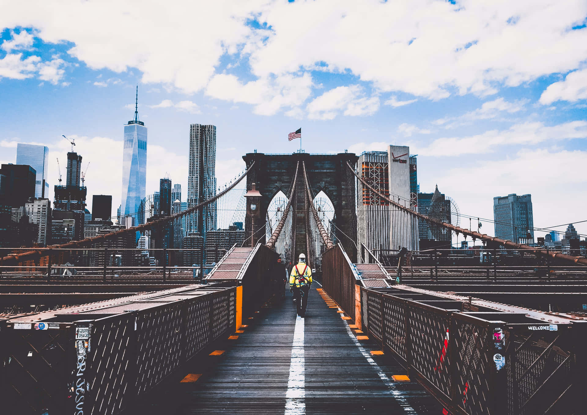 New York City 4k Ultra Hd Person In Bridge Background