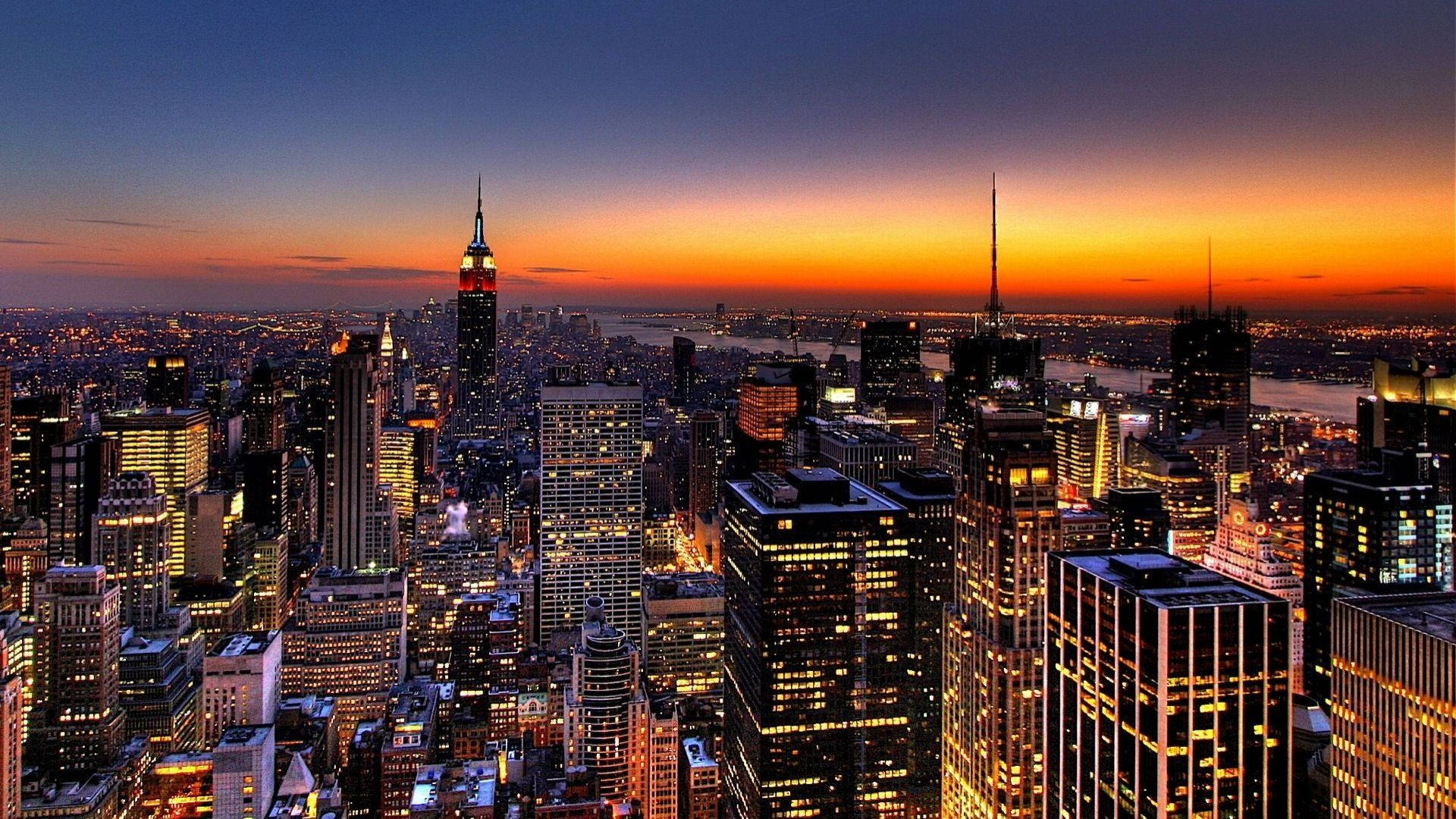 New York Hd Glaring Skyscrapers Background