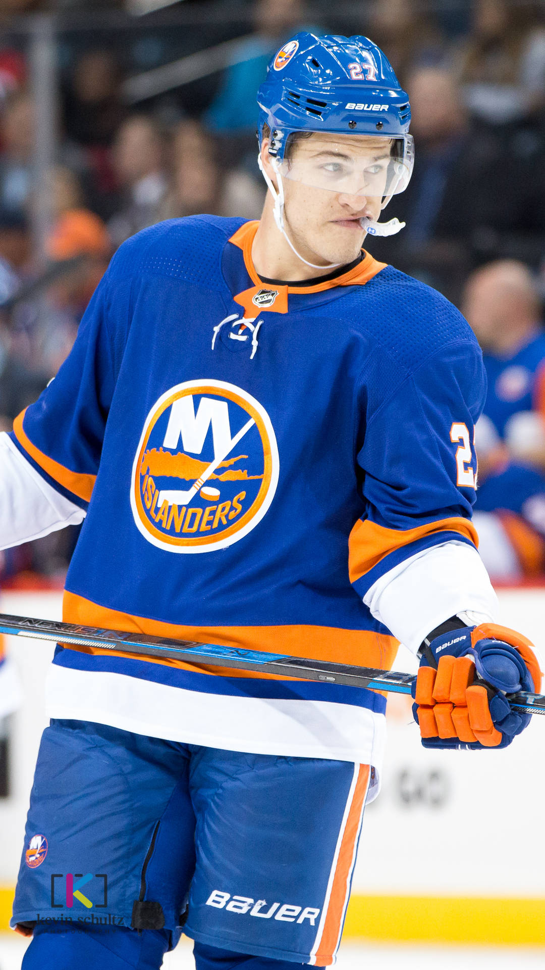 New York Islanders Wing Anders Lee Mouthpiece Background