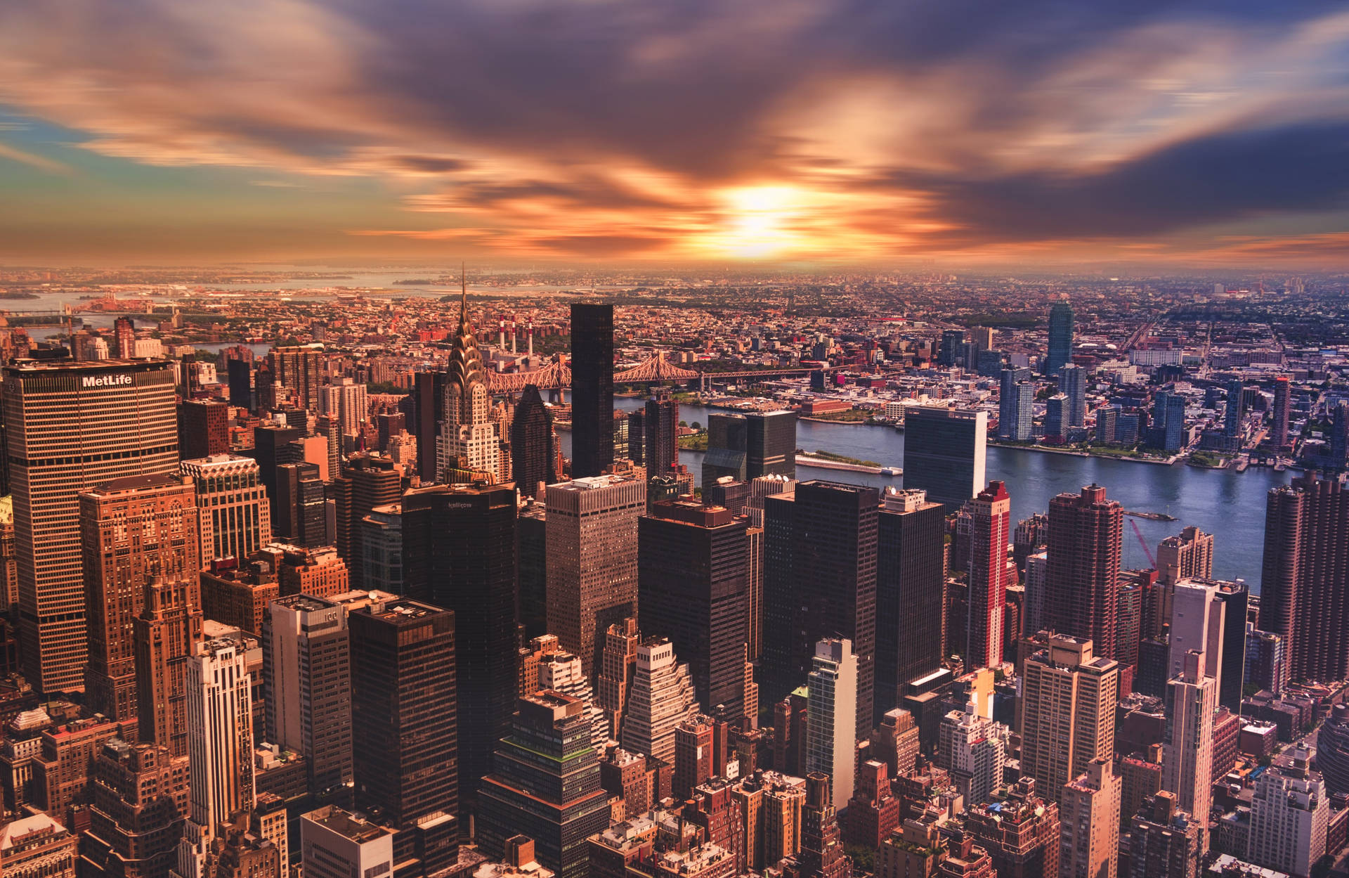 New York Metropolis Sunset Background