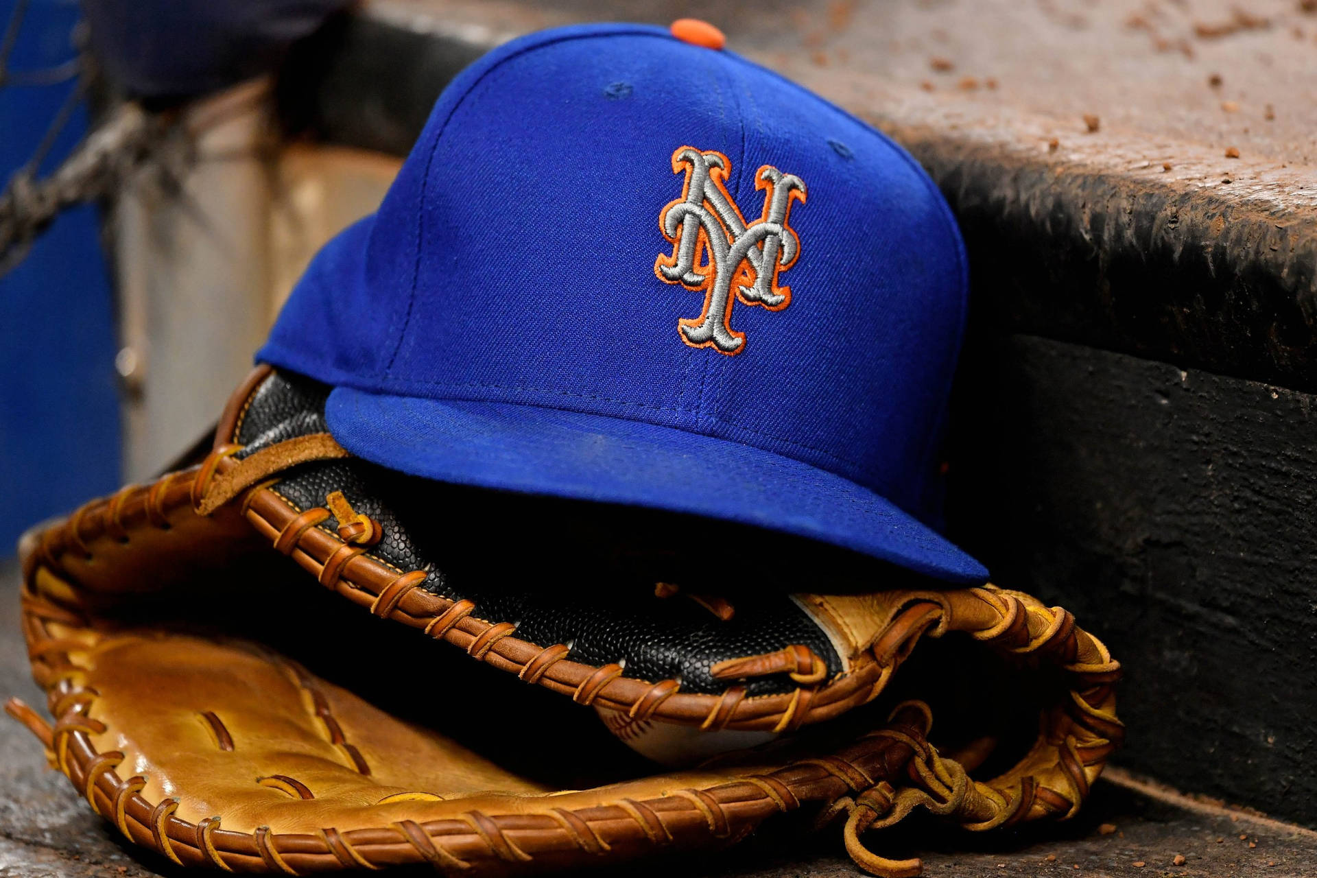 New York Mets Football Glove Background