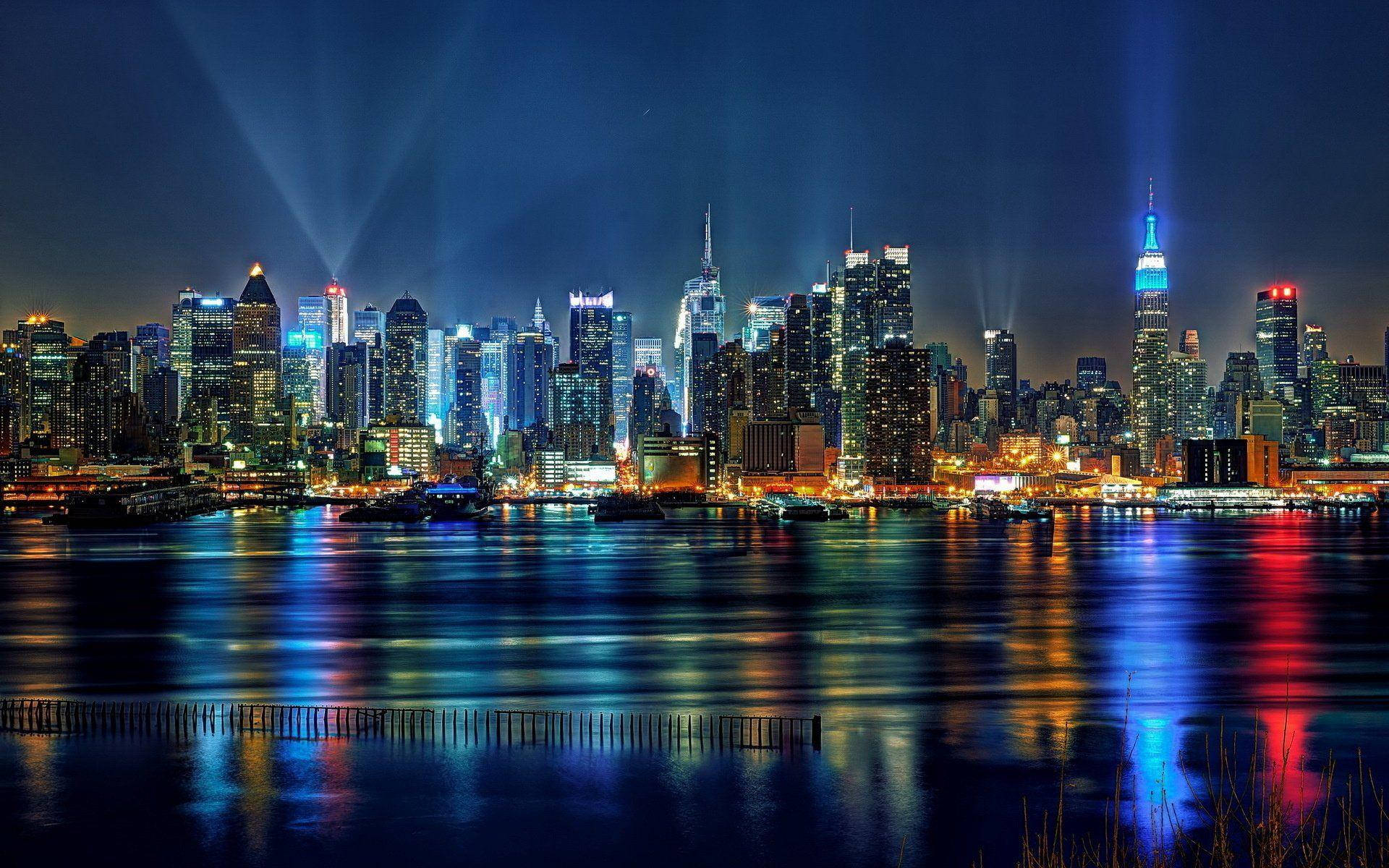 New York Night Reflective Lake Background