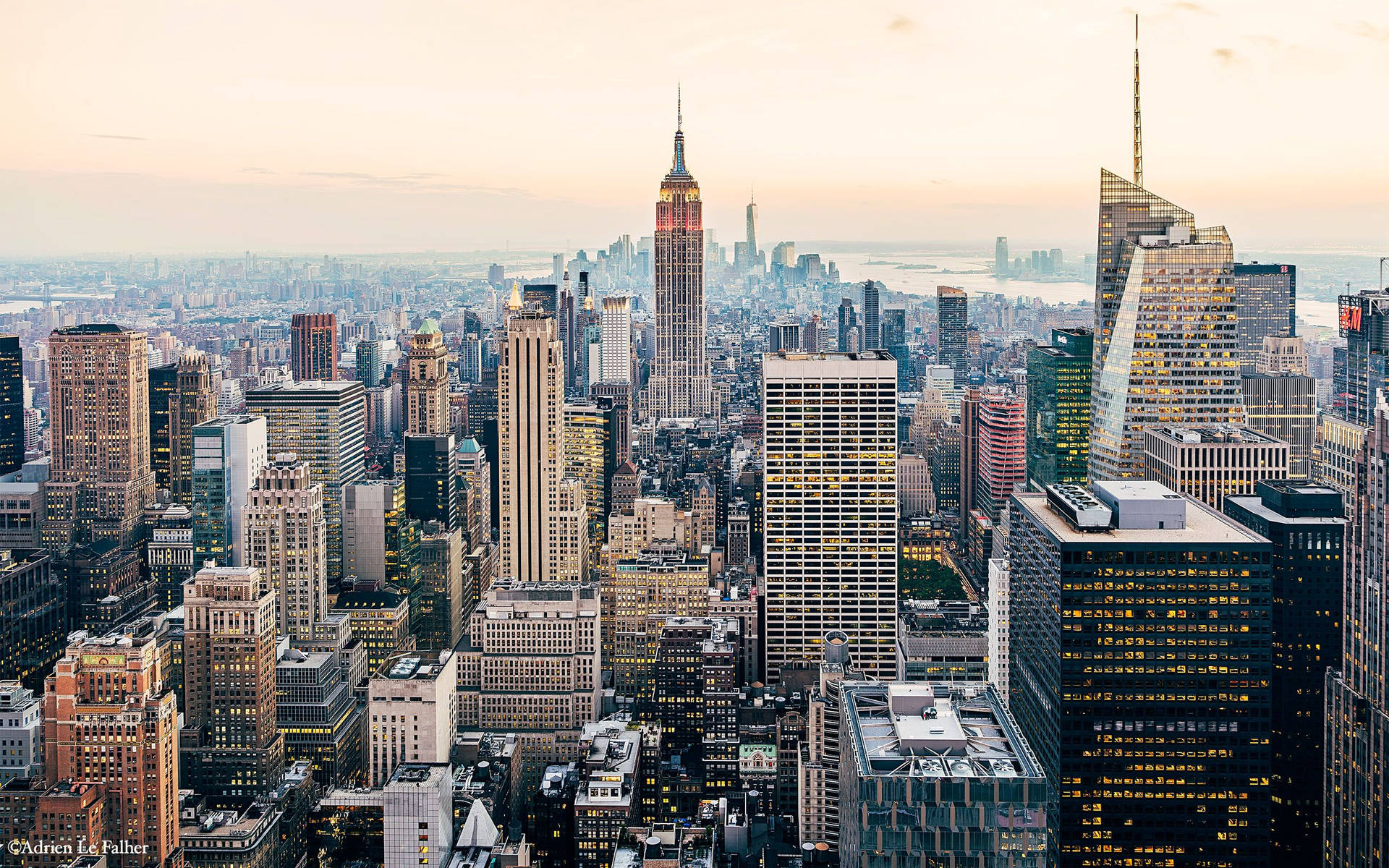 New York Skyline During The Day Background